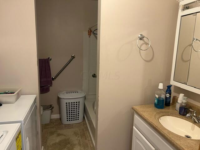 980 Akron Street Property Photo 8