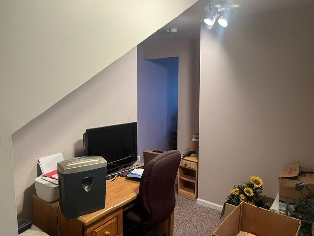 980 Akron Street Property Photo 13