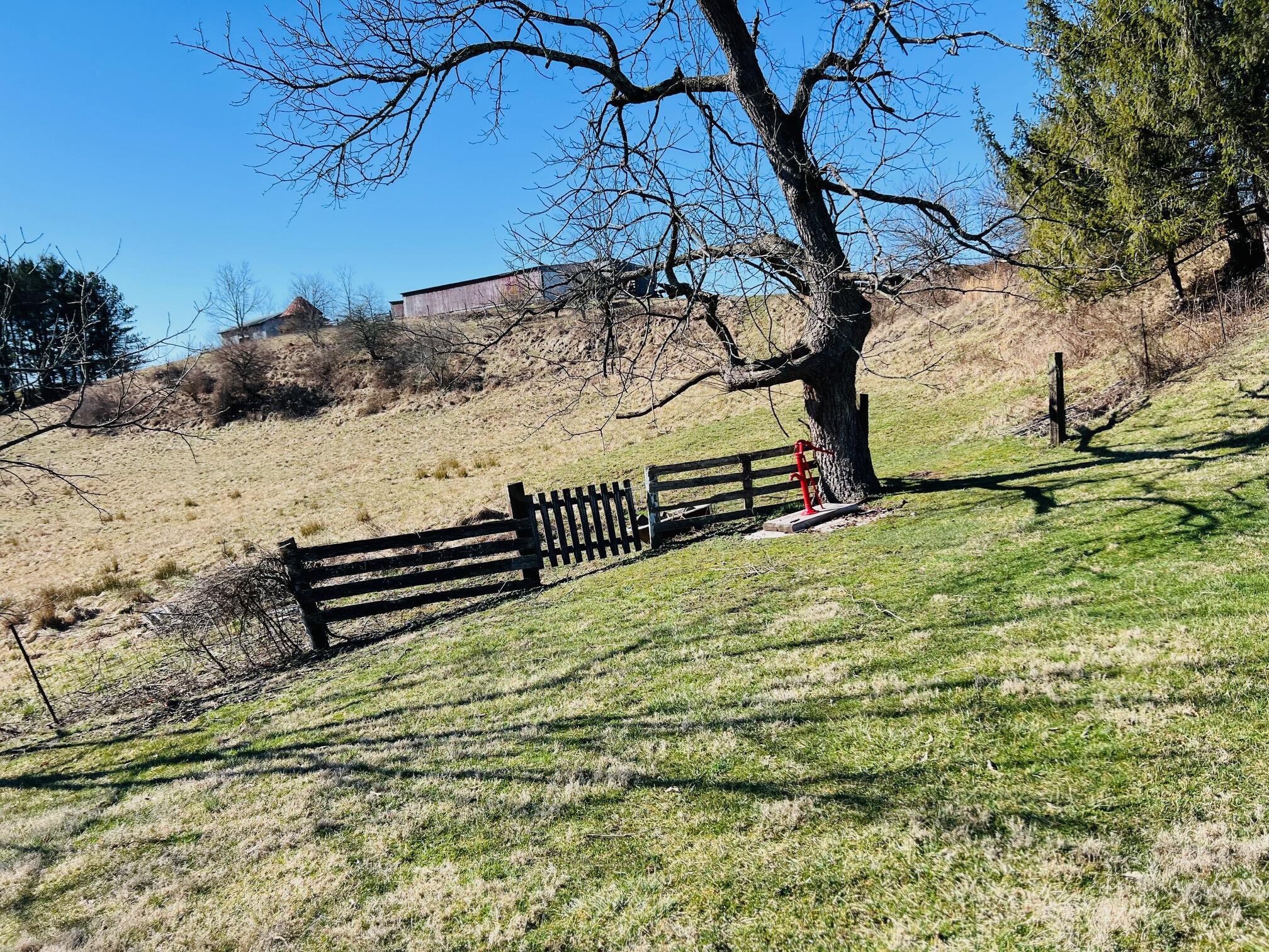 5123 State Route 13 Se Property Photo 25