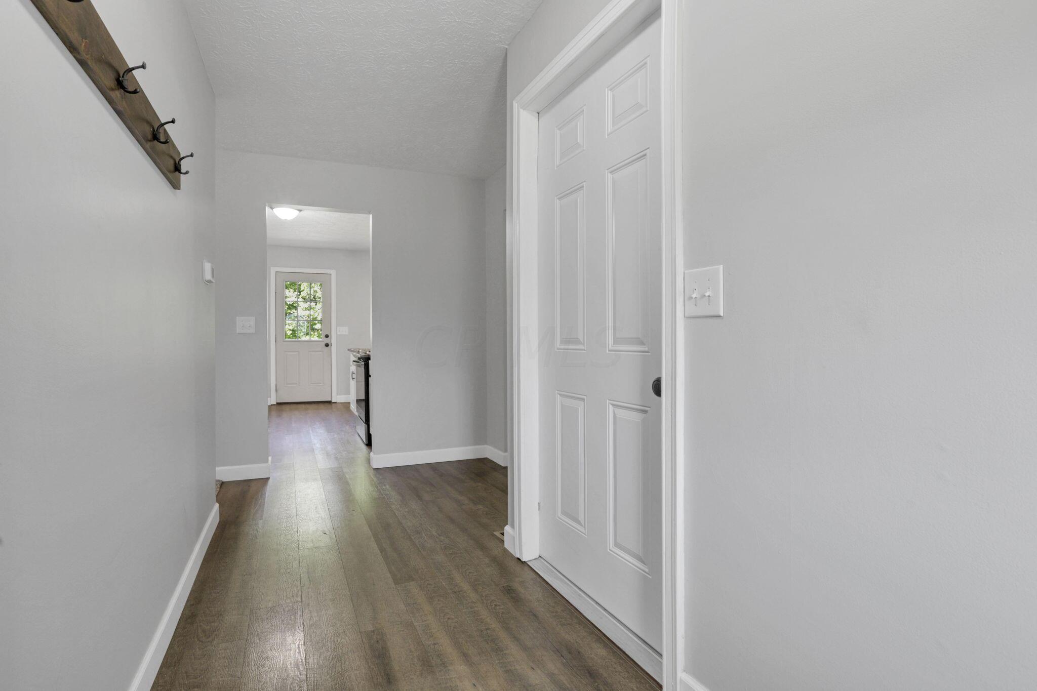 8941 State Route 664 N Property Photo 8