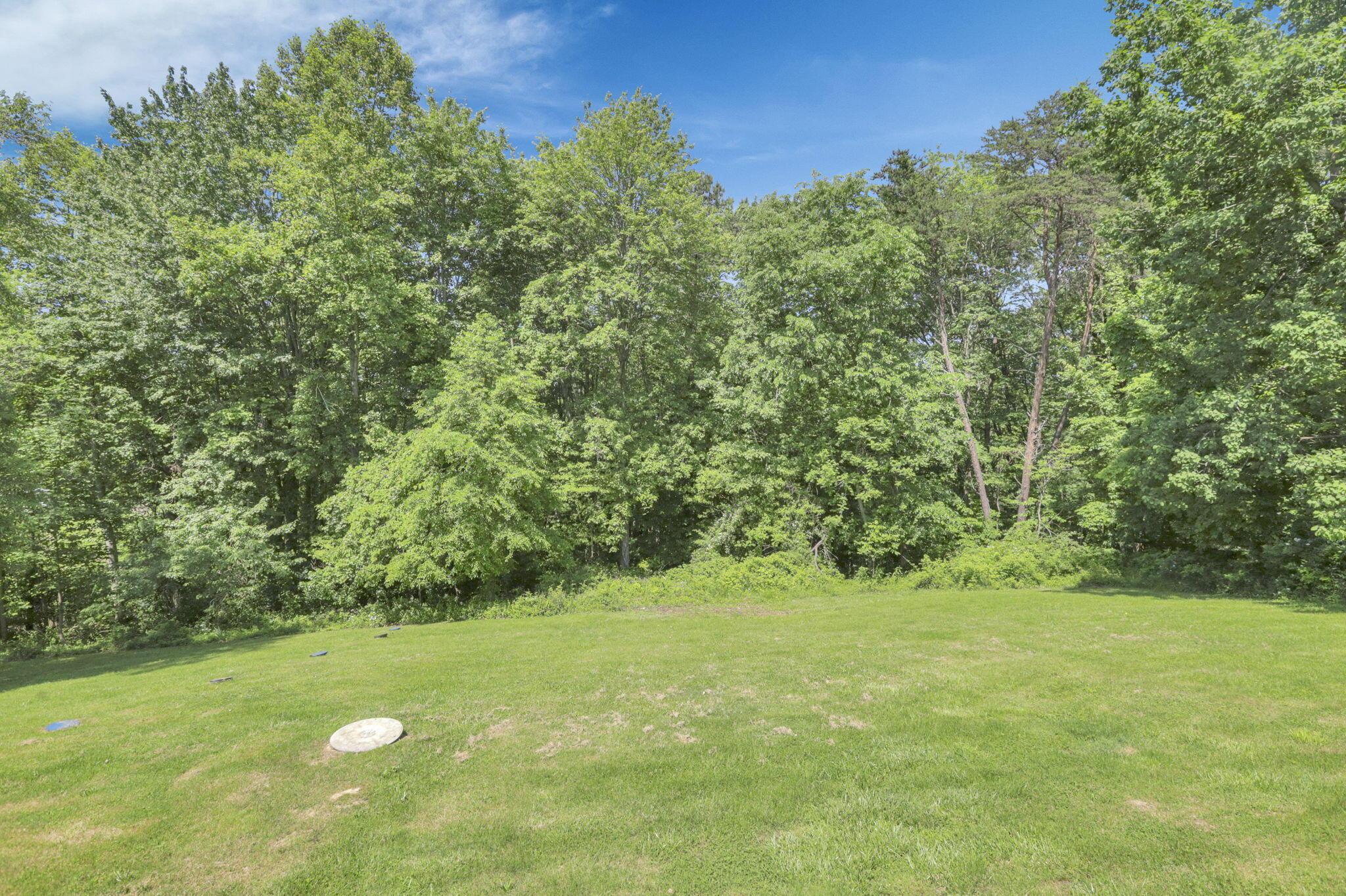 8941 State Route 664 N Property Photo 46