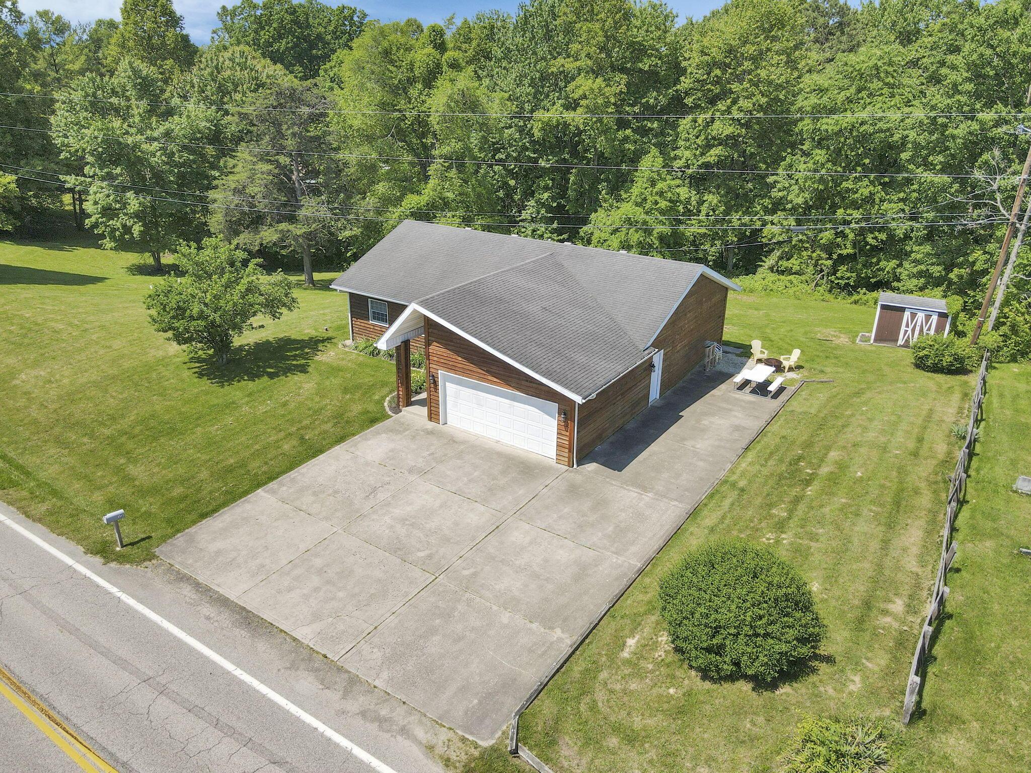 8941 State Route 664 N Property Photo 54