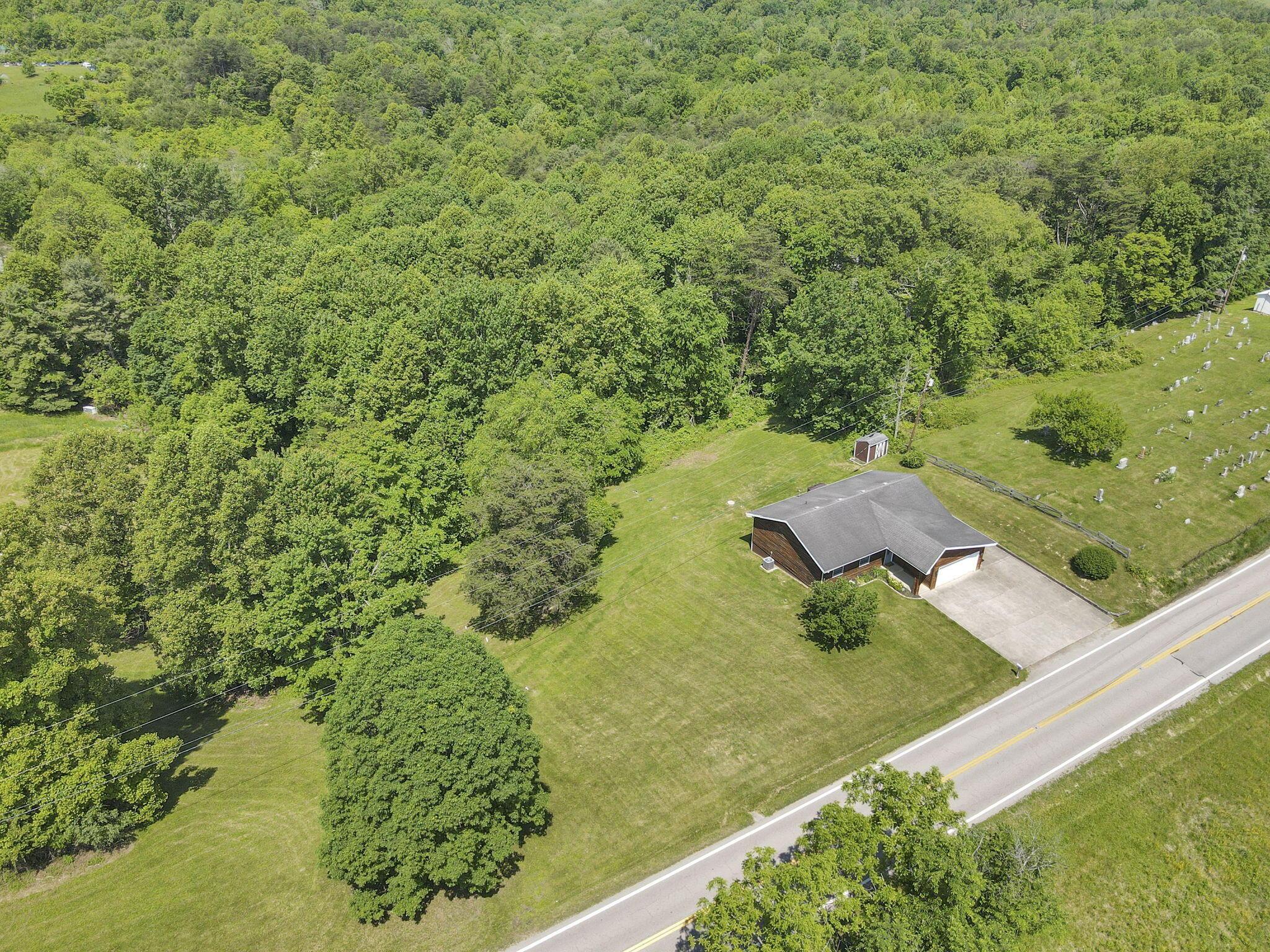 8941 State Route 664 N Property Photo 57