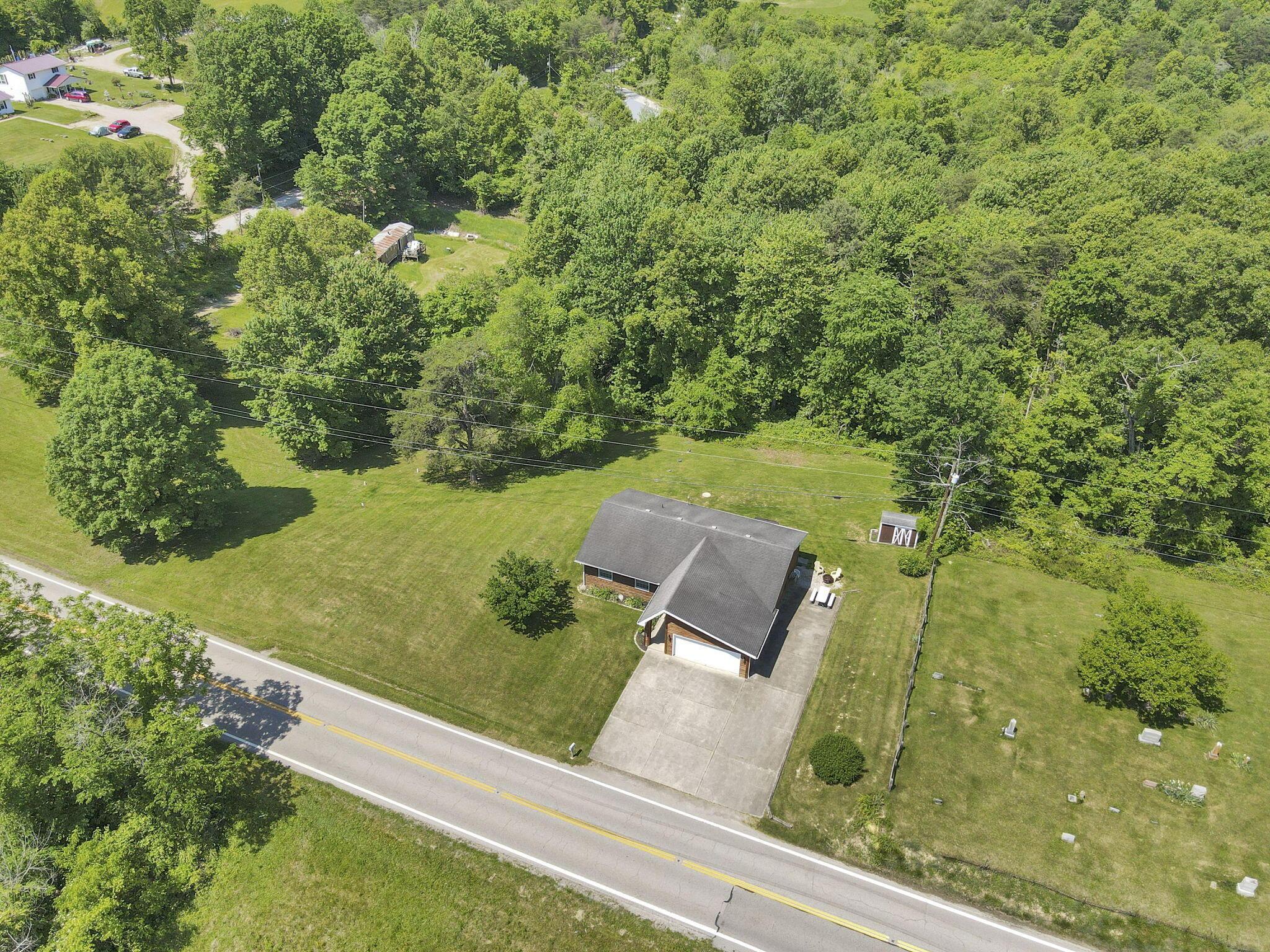 8941 State Route 664 N Property Photo 59