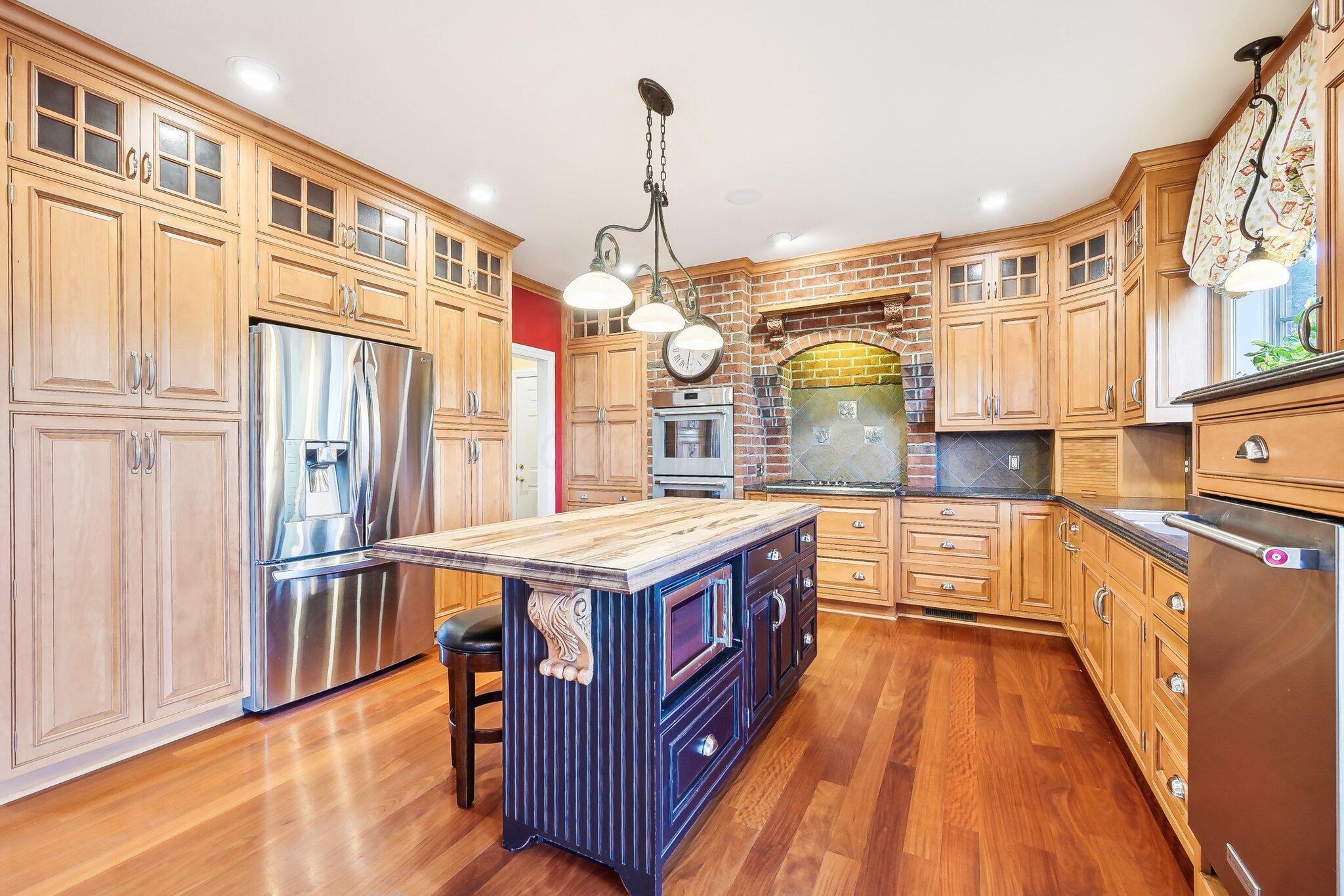 1424 Greenbrier Drive Property Photo 15