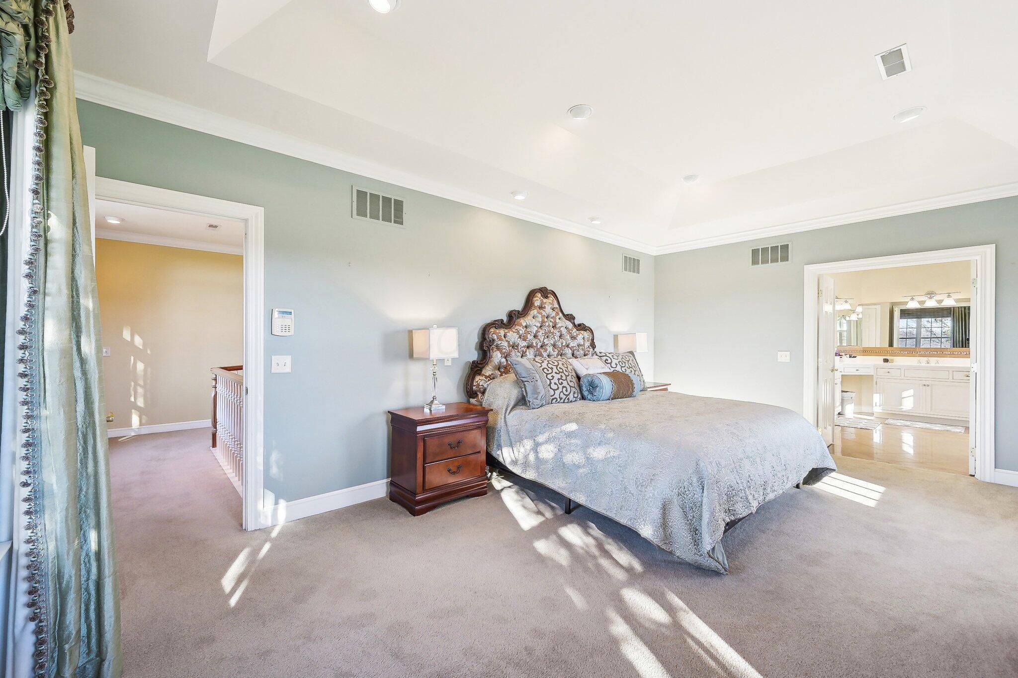 1424 Greenbrier Drive Property Photo 43