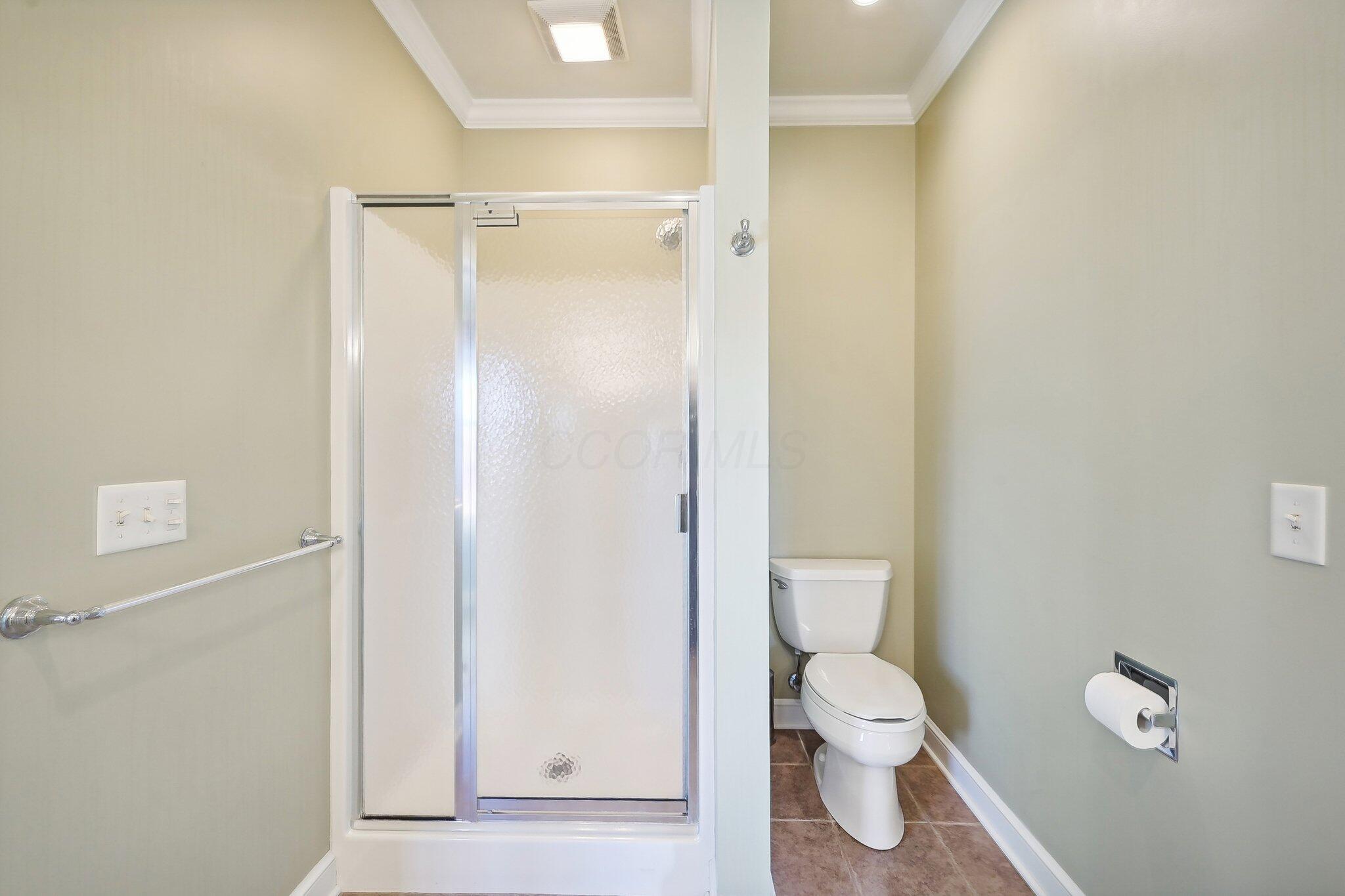 1424 Greenbrier Drive Property Photo 51