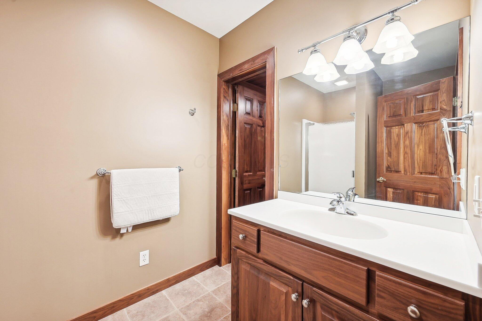 1424 Greenbrier Drive Property Photo 65
