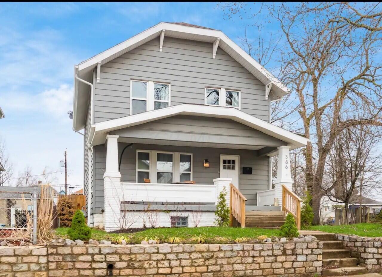 386 E Welch Avenue Property Photo 1