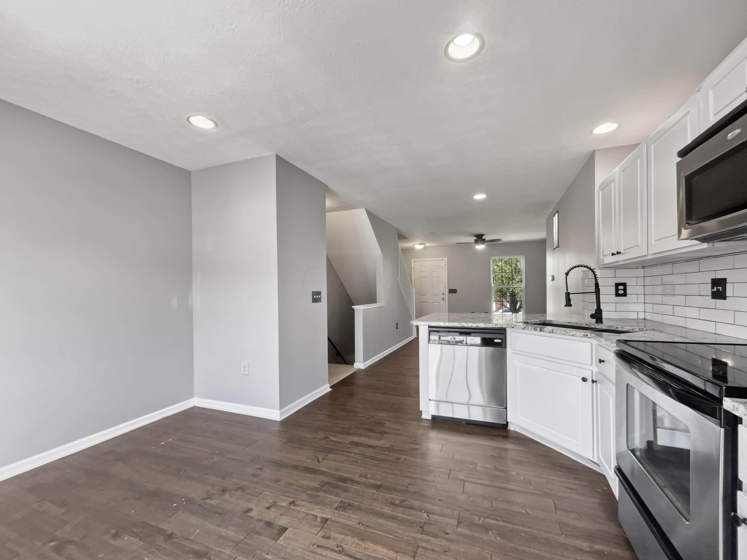 6327 Royal Tern Crossing, 49 Property Photo 12