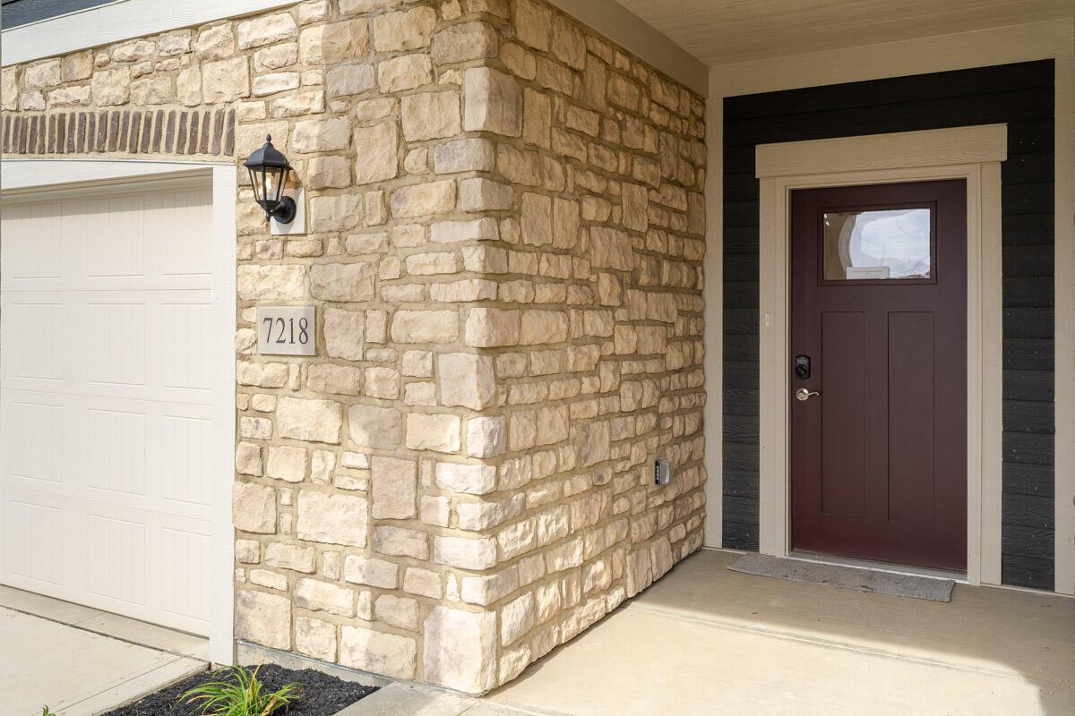 7178 Lehman Park Place Property Photo 15