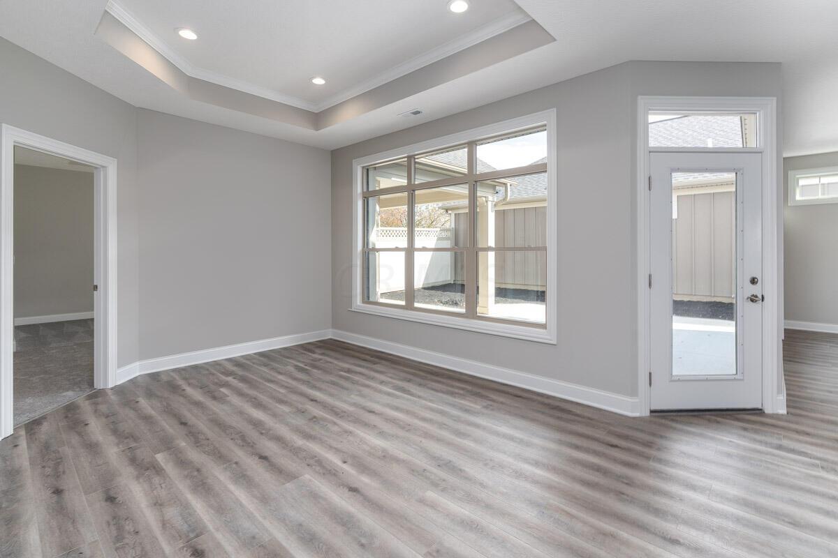 7255 Lehman Park Place Property Photo 9