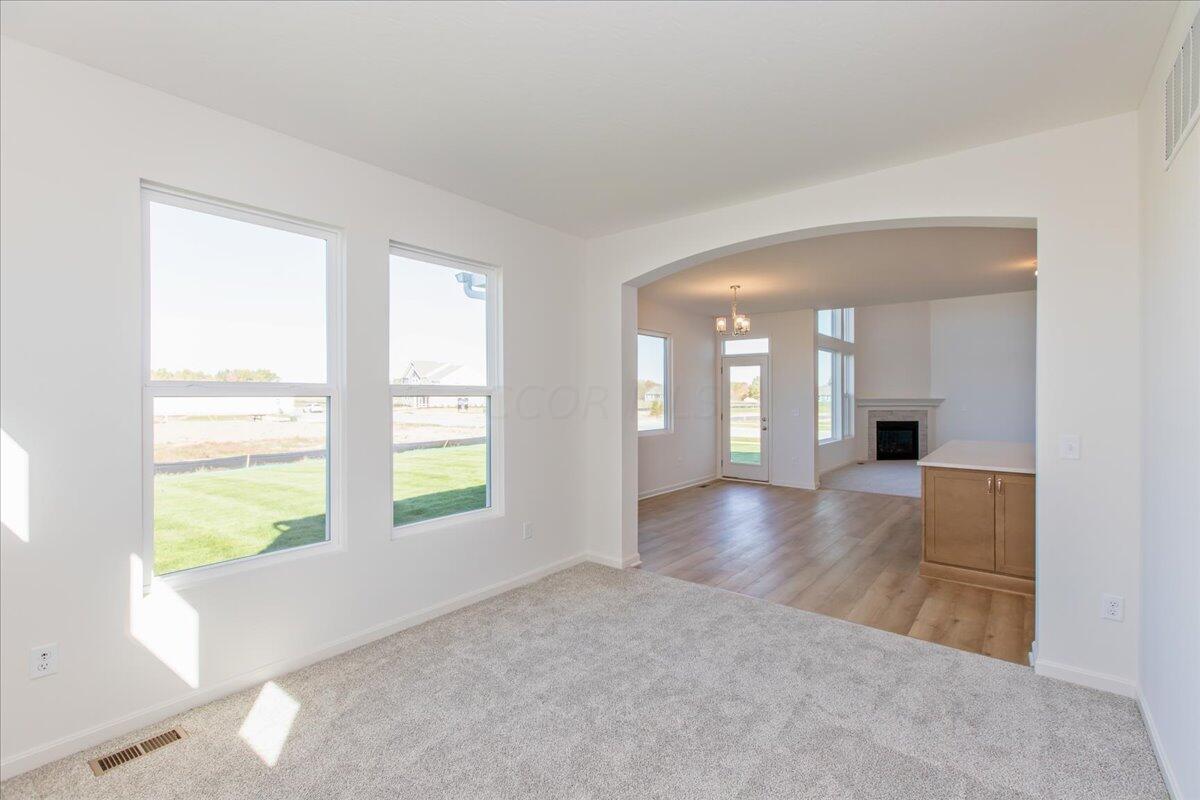 2140 Breezeway Place Property Photo 16