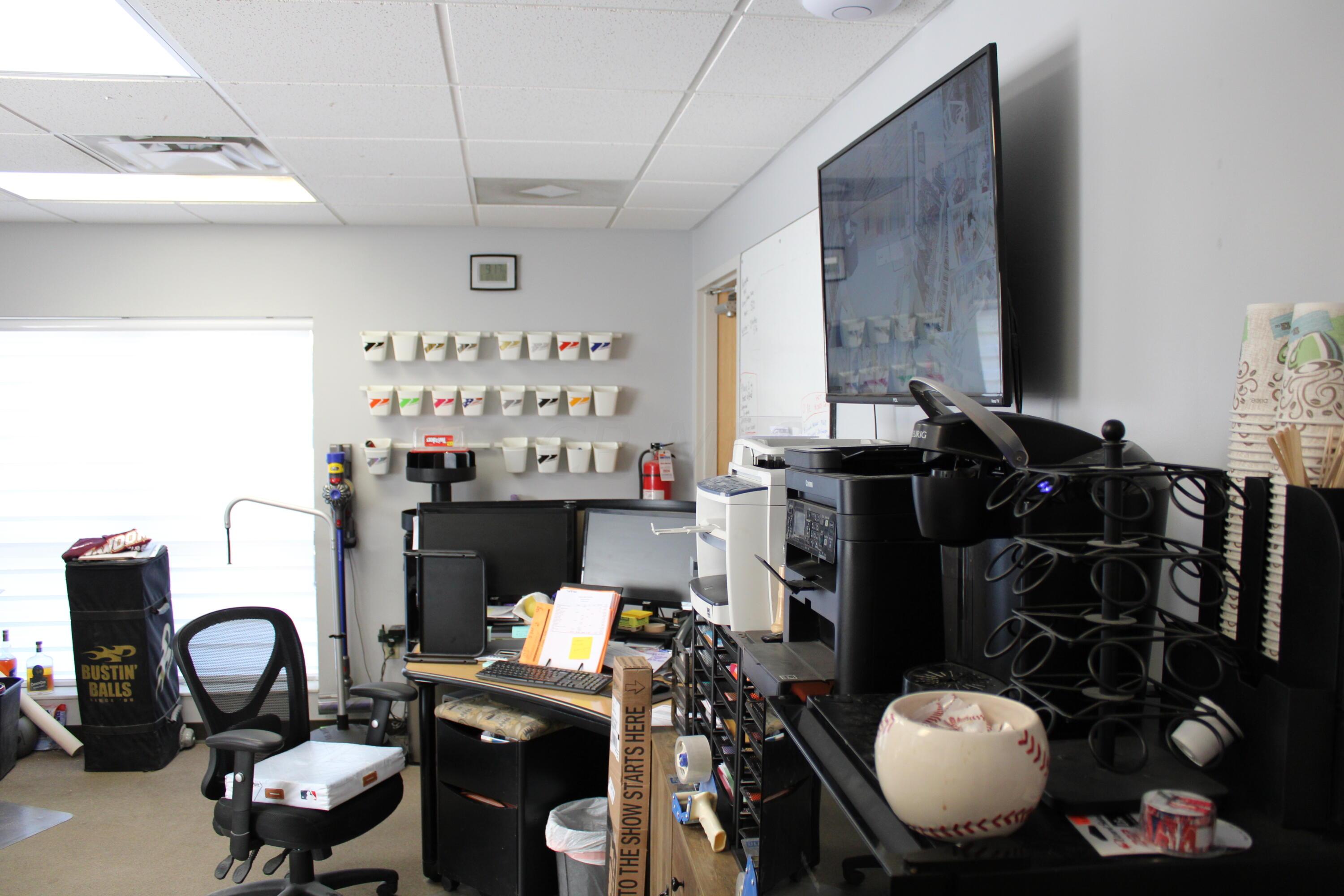 7801 Corporate Boulevard Property Photo 31
