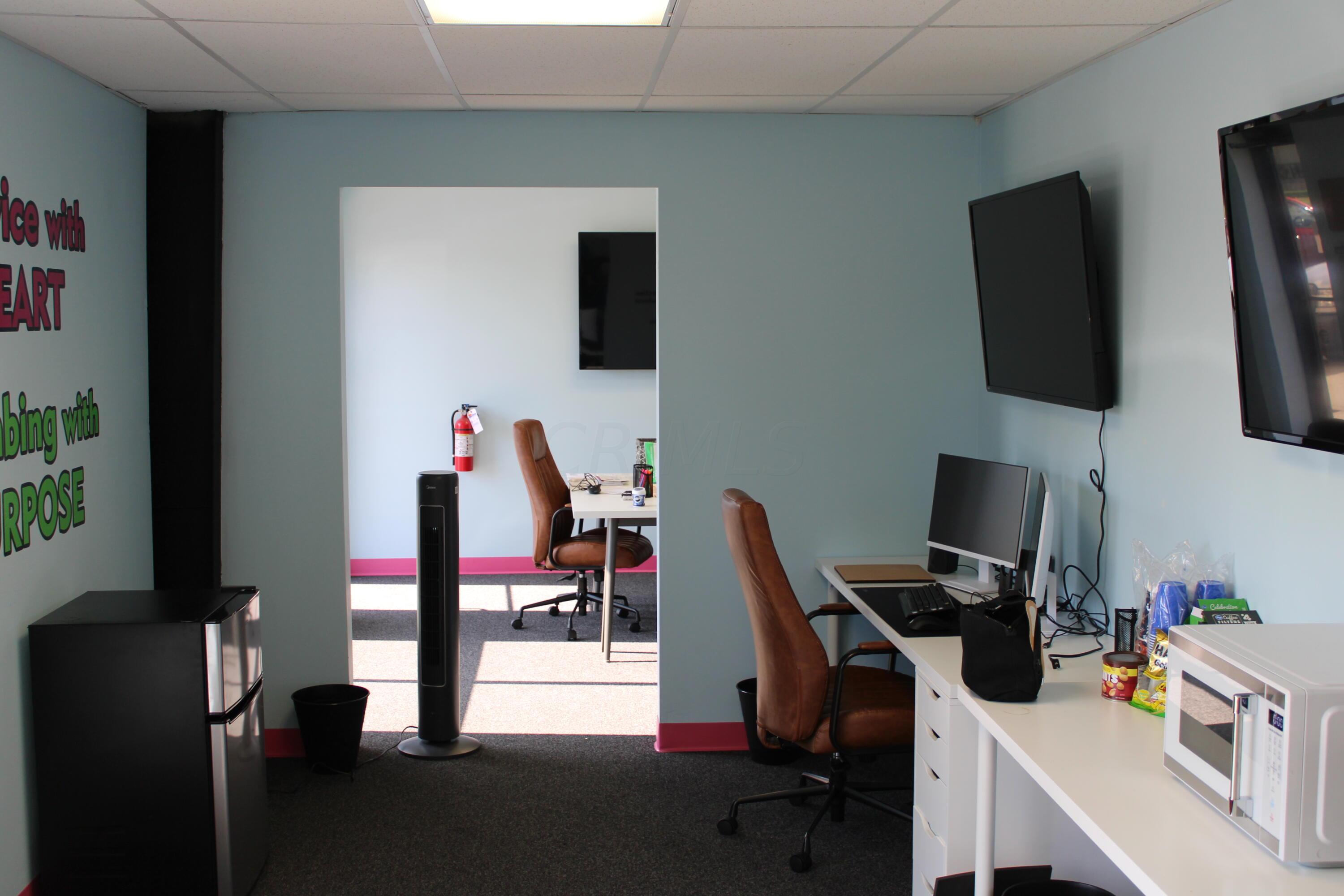 7801 Corporate Boulevard Property Photo 38