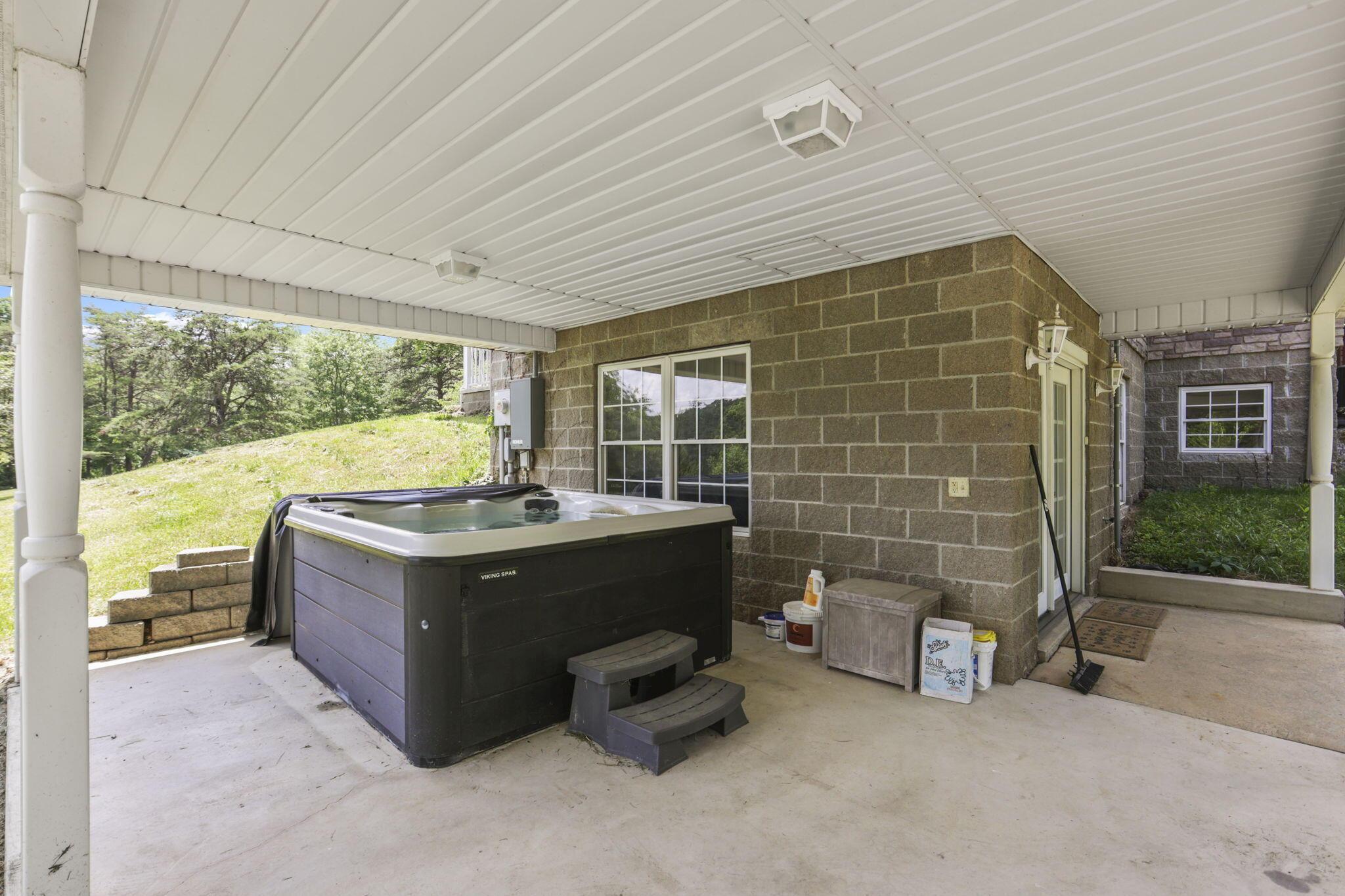 31440 Deerfield Drive Property Photo 18