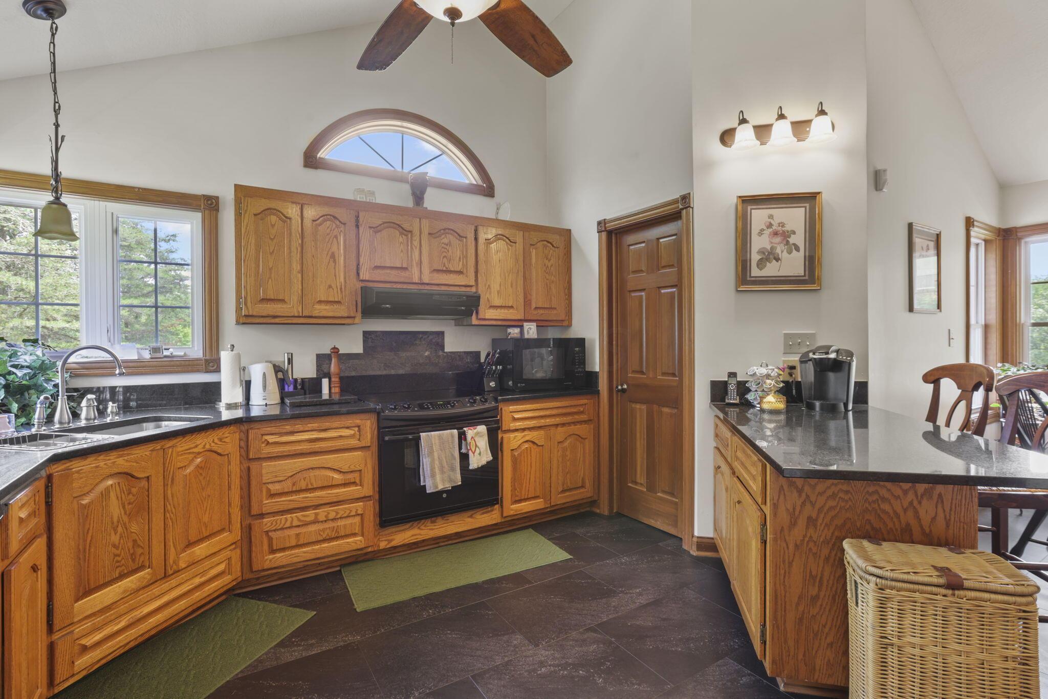 31440 Deerfield Drive Property Photo 35