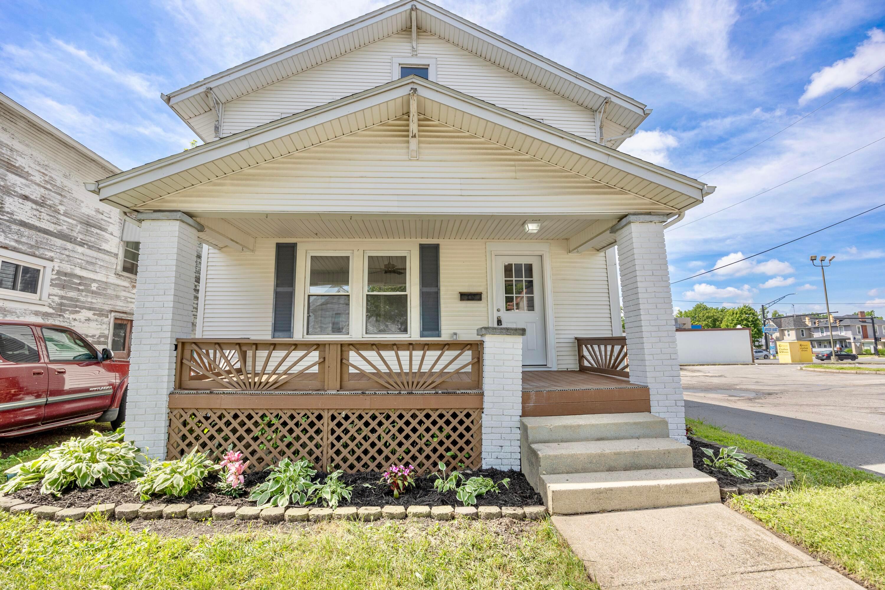 112 E Spring Avenue Property Photo 1