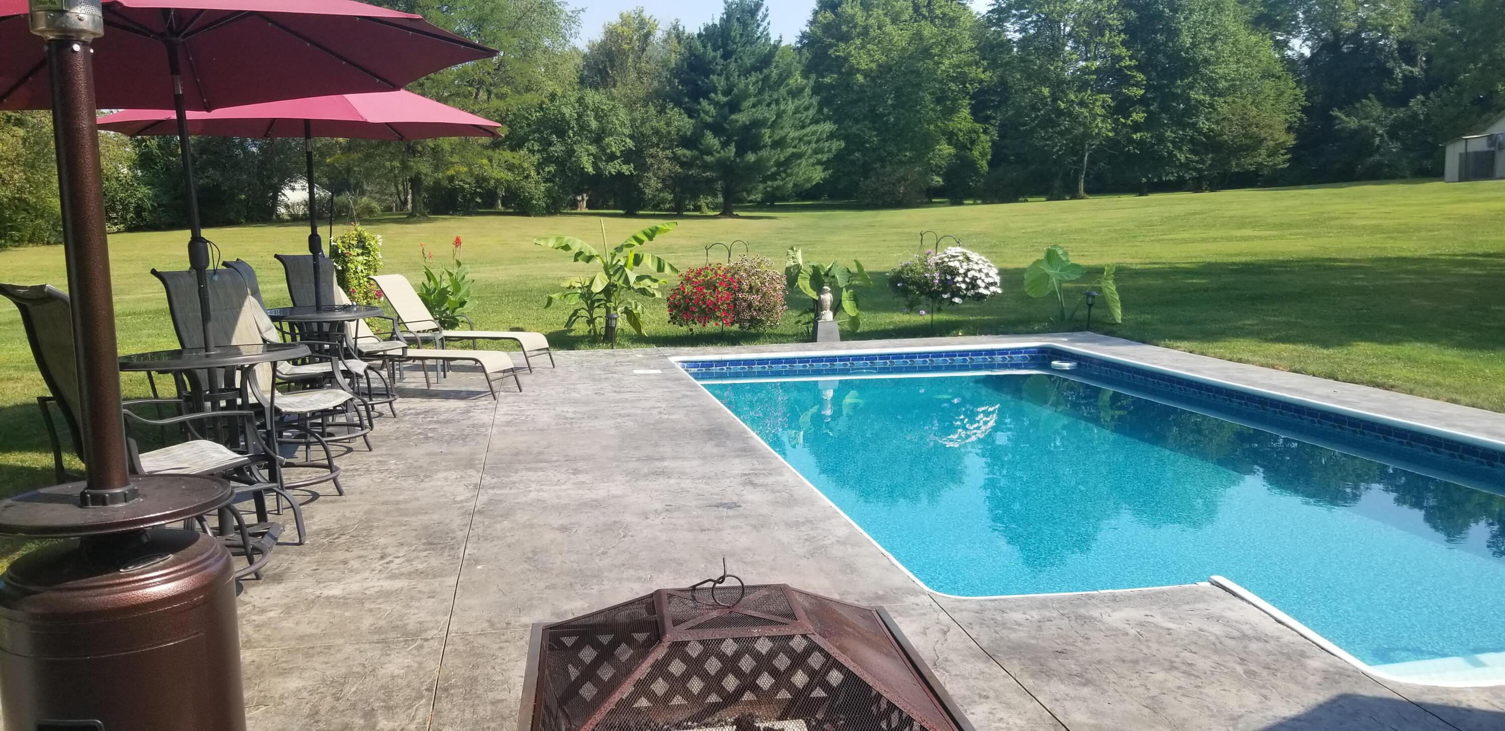 4190 Johnstown-alexandria Road Property Photo 4