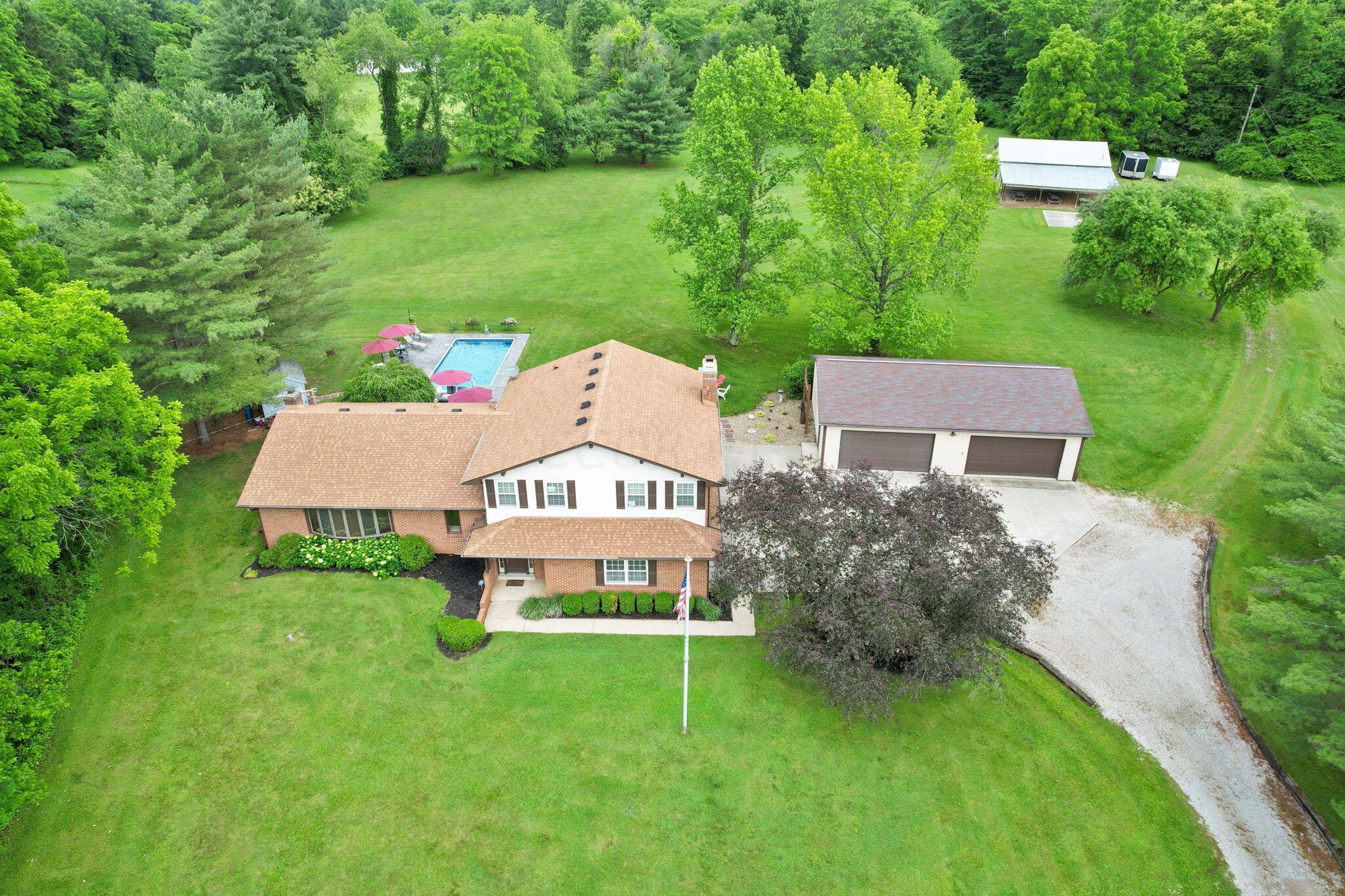 4190 Johnstown-alexandria Road Property Photo 5