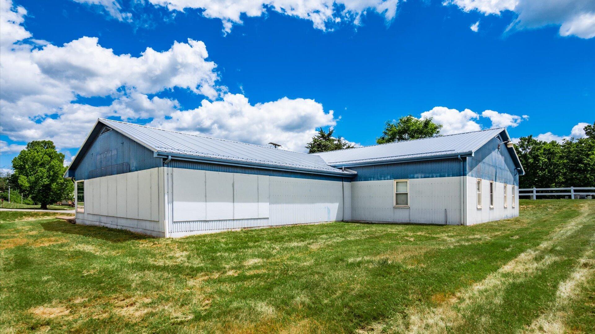 62240 Bailey Road Property Photo 6
