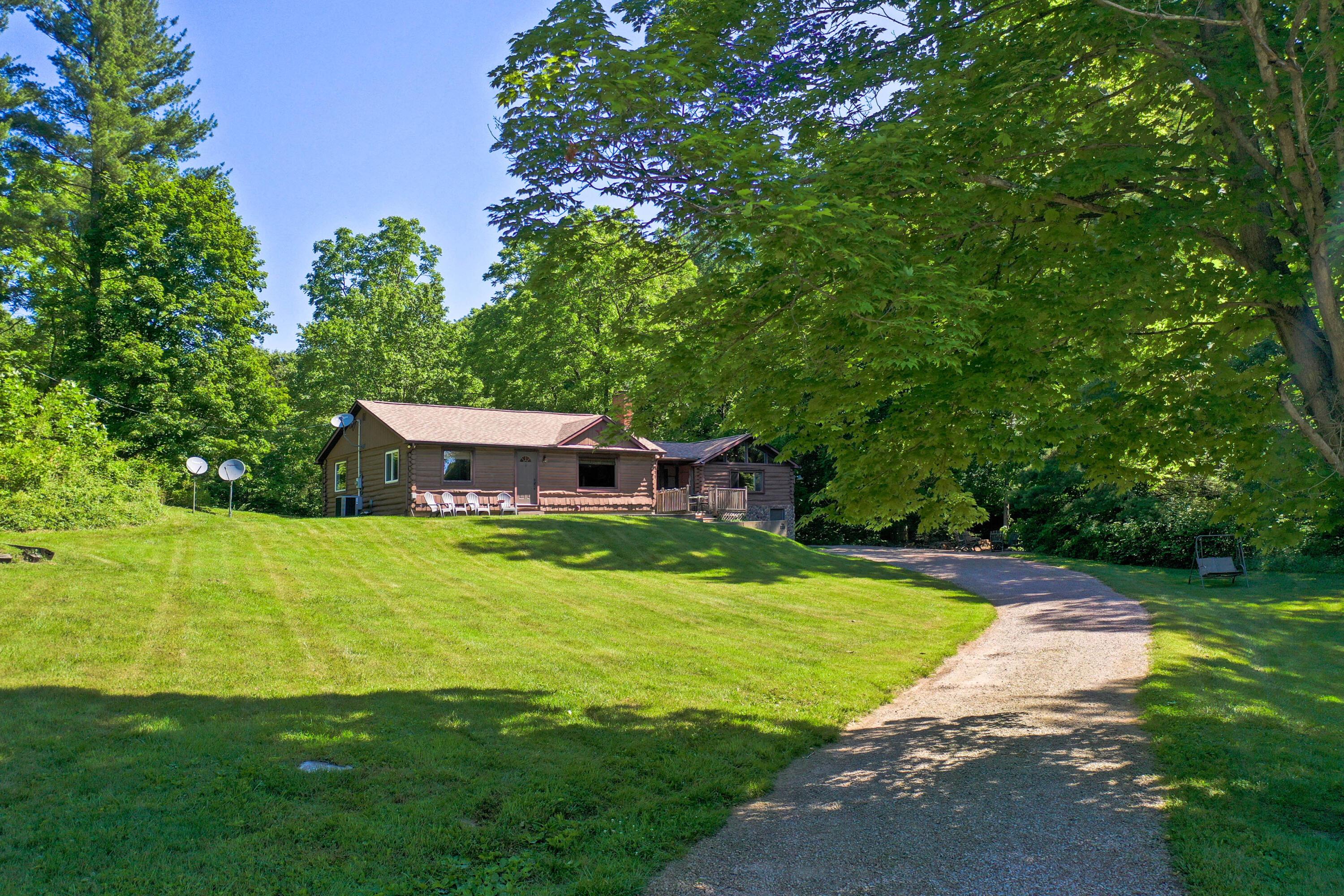 23350 Oh-180 Property Photo 1