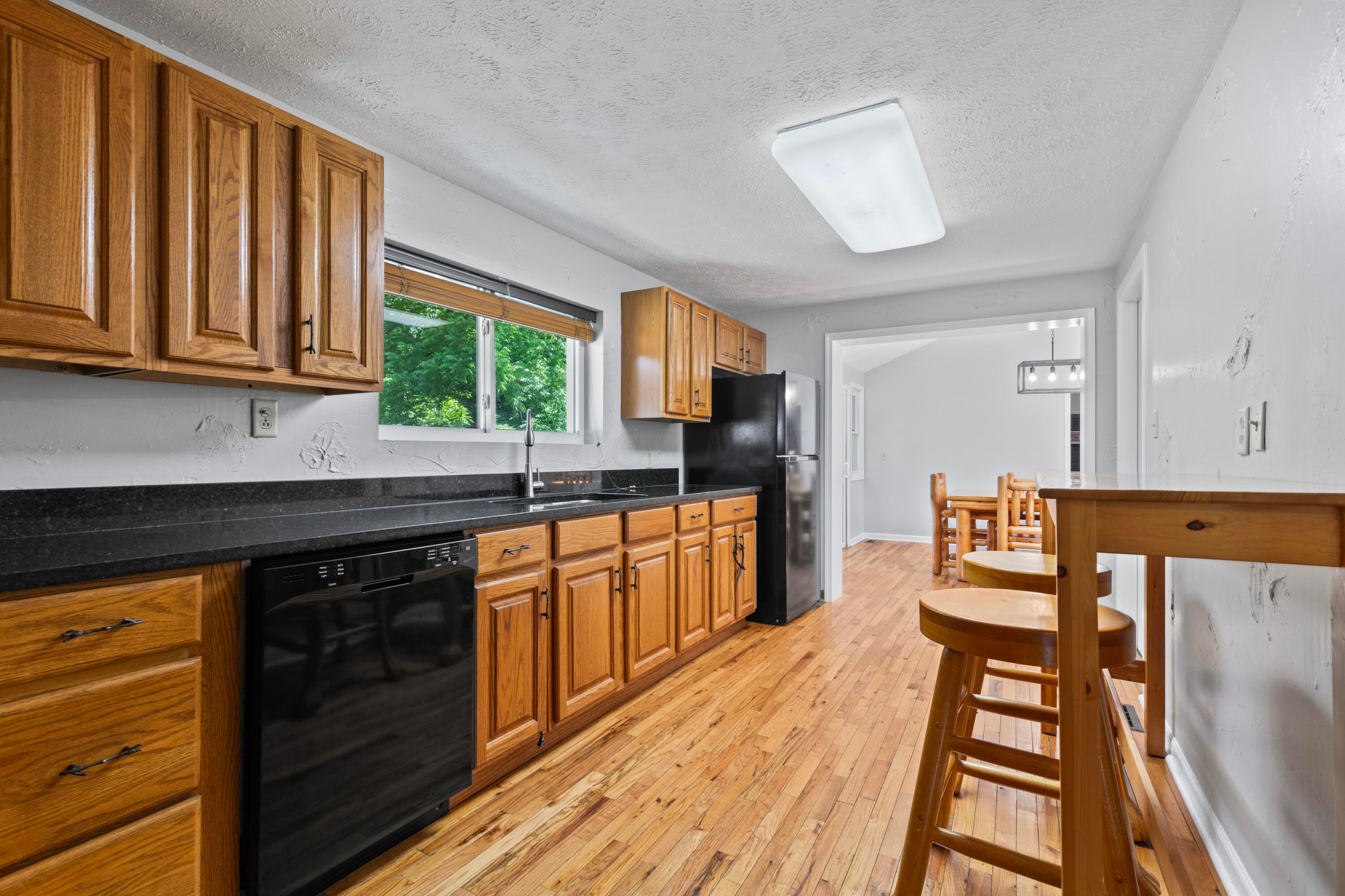 23350 Oh-180 Property Photo 12