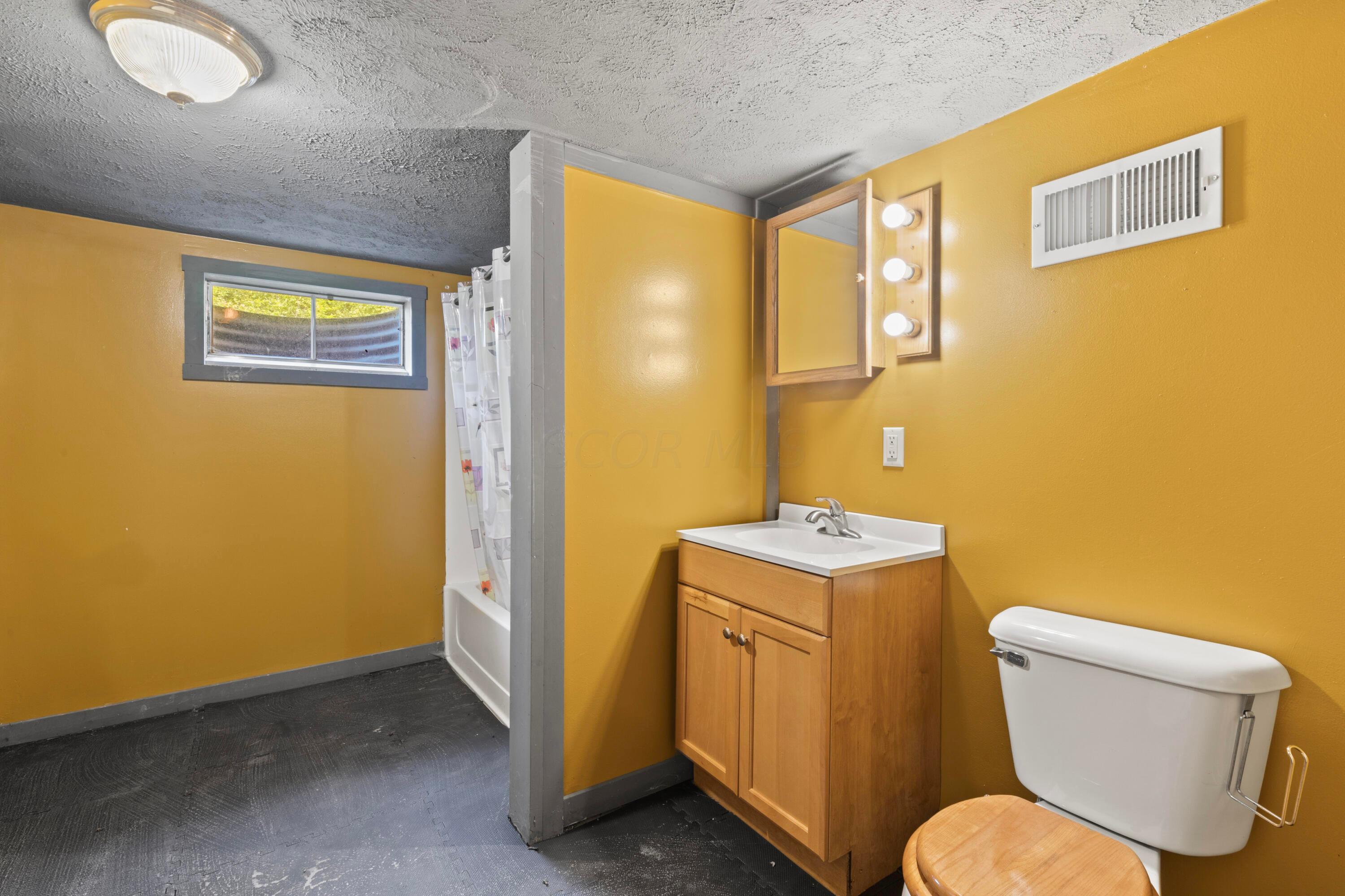 23350 Oh-180 Property Photo 26