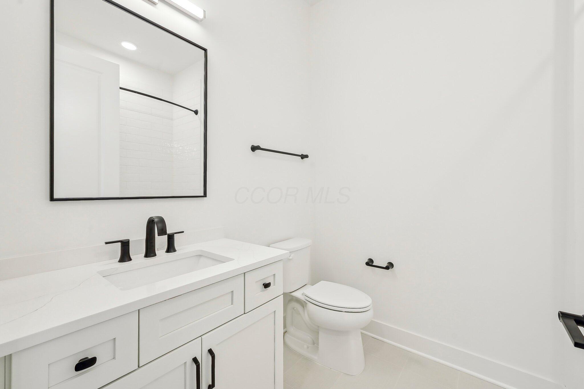 270 Dickenson Street, 303 Property Photo 14