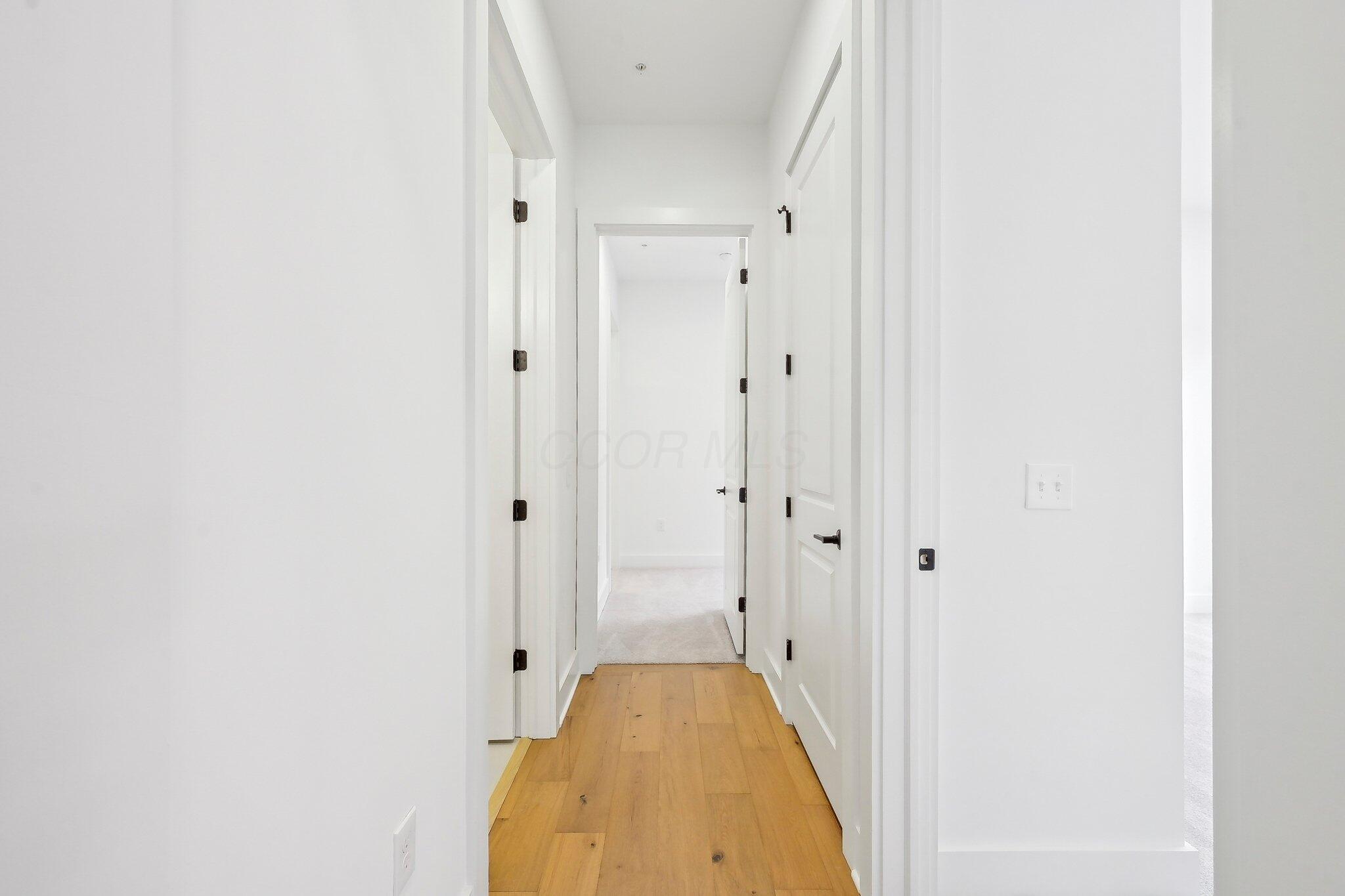 270 Dickenson Street, 303 Property Photo 15