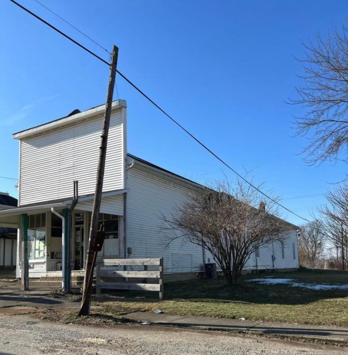 7 E Main Street Property Photo 2