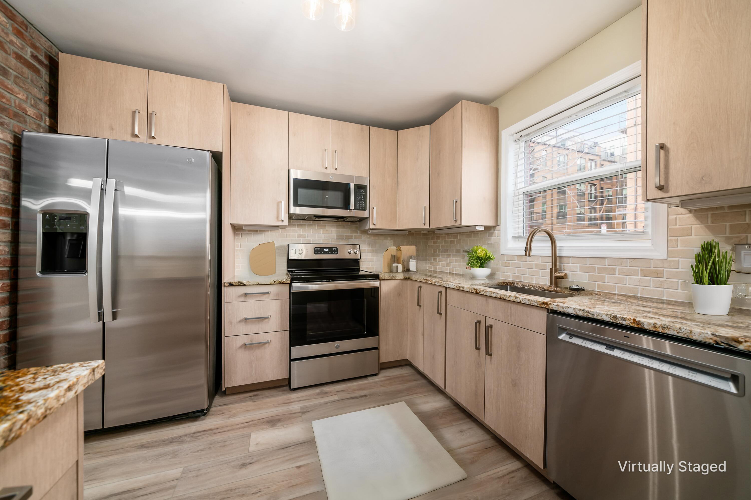 199 W 5th Avenue, C Property Photo 5