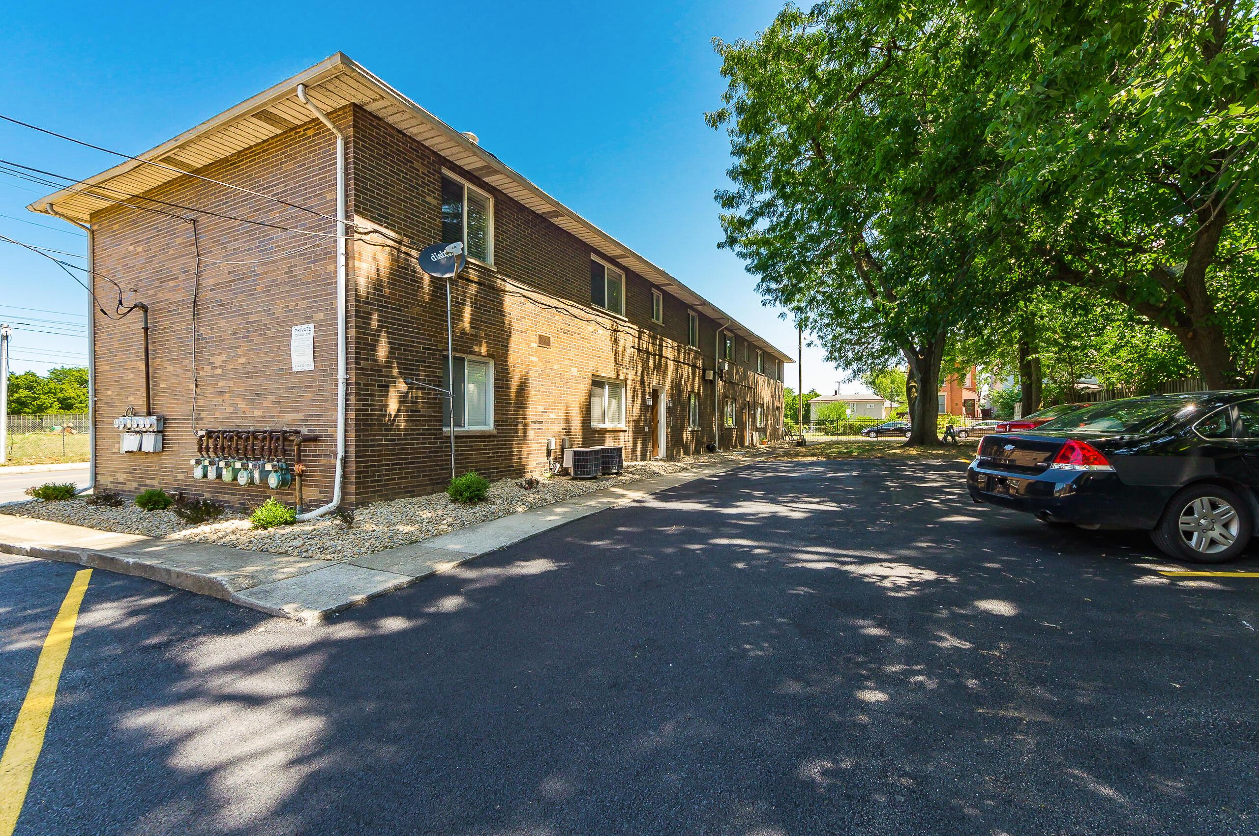 199 W 5th Avenue, E Property Photo 1