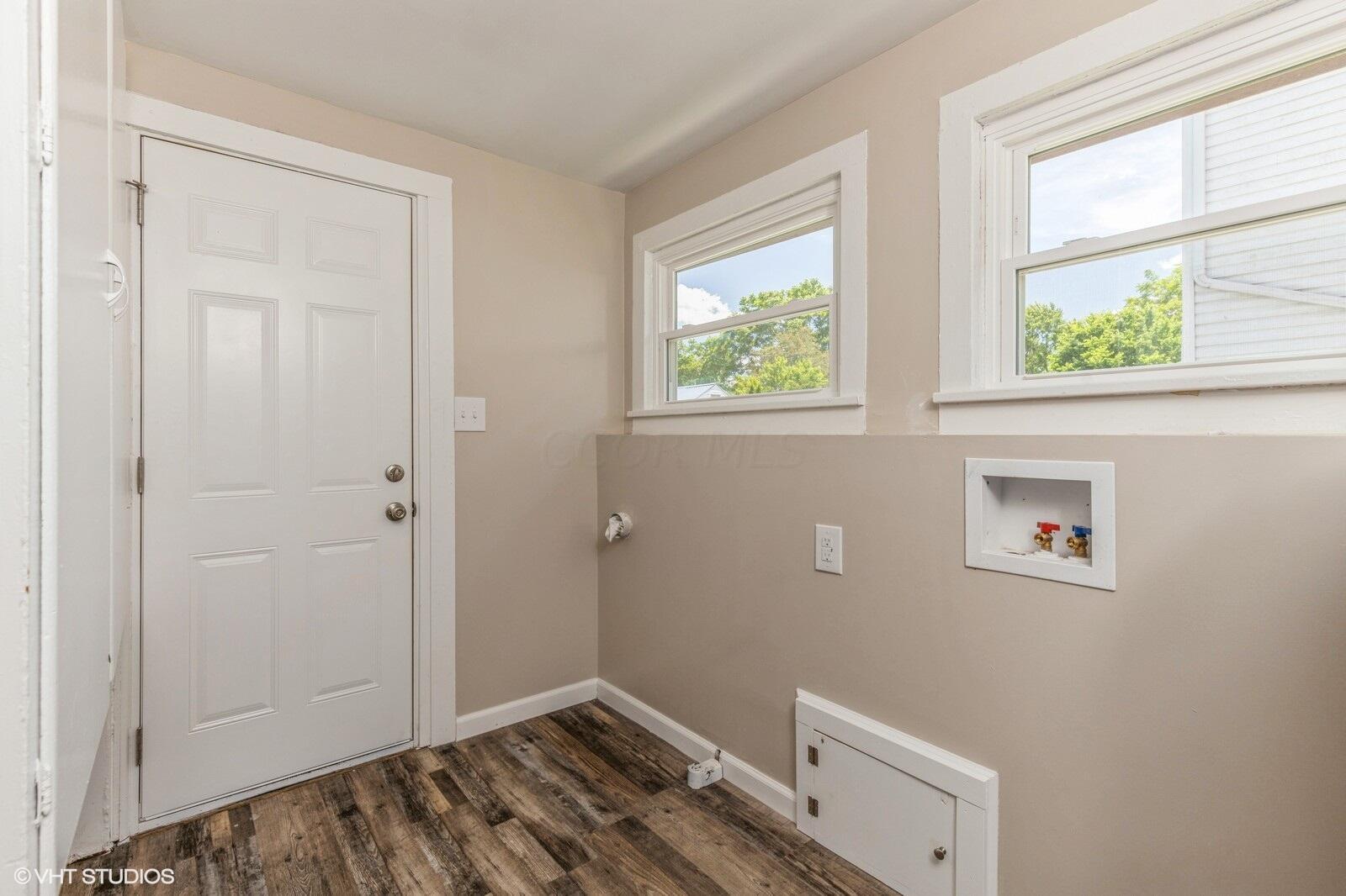 206 Carhart Street Property Photo 12