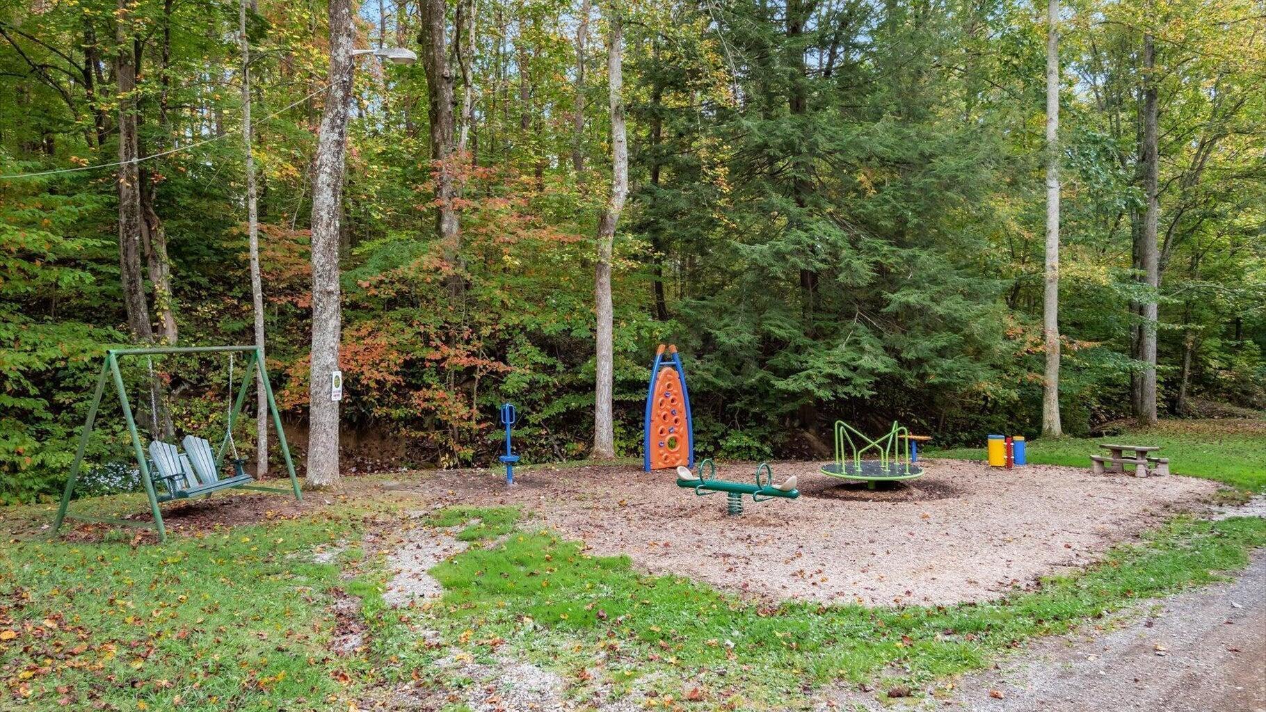 387 Timberwolf Trail Property Photo 28