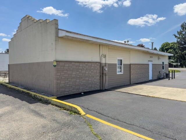 1000 Scioto Street Property Photo 6