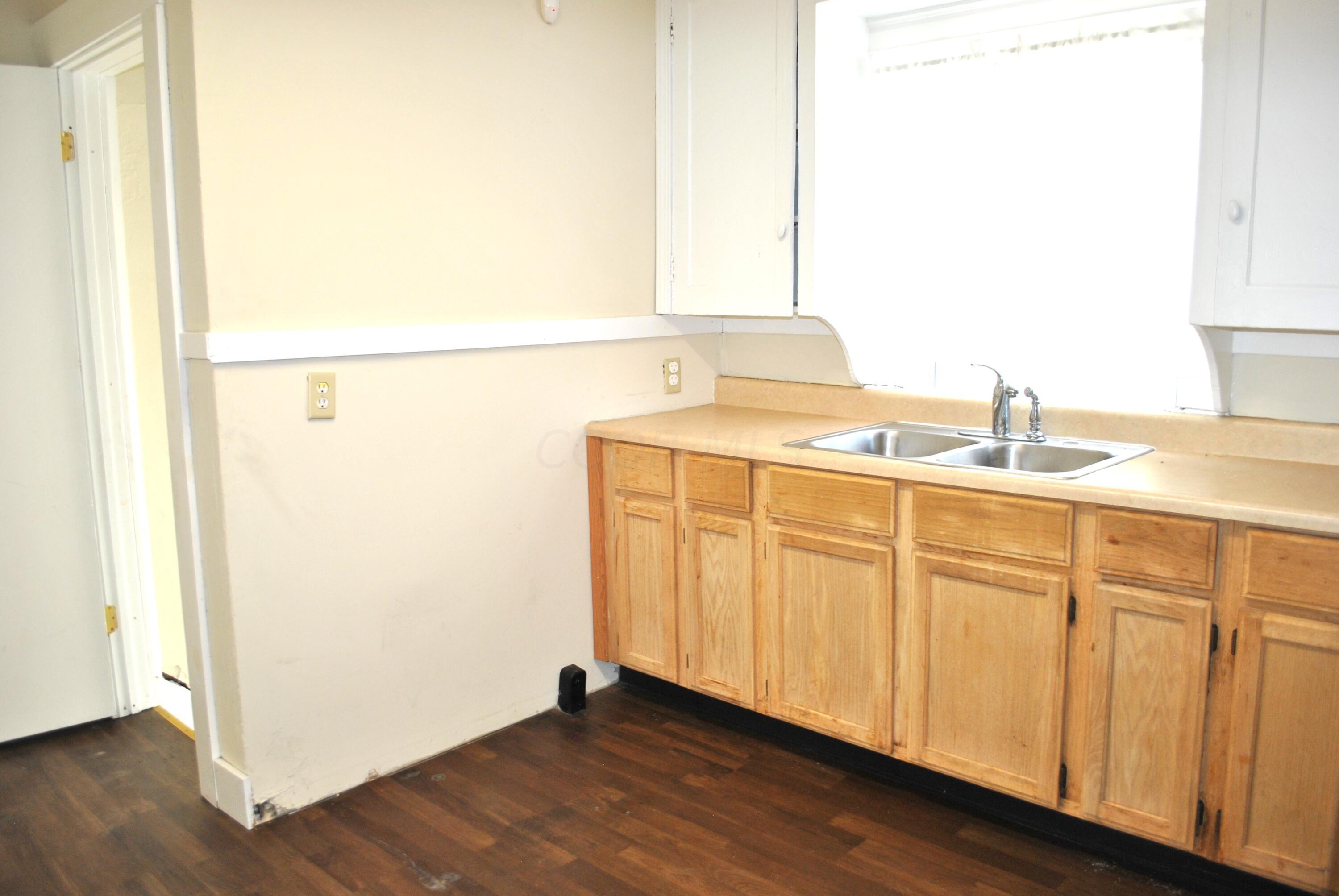 4228 N Main Street Property Photo 33