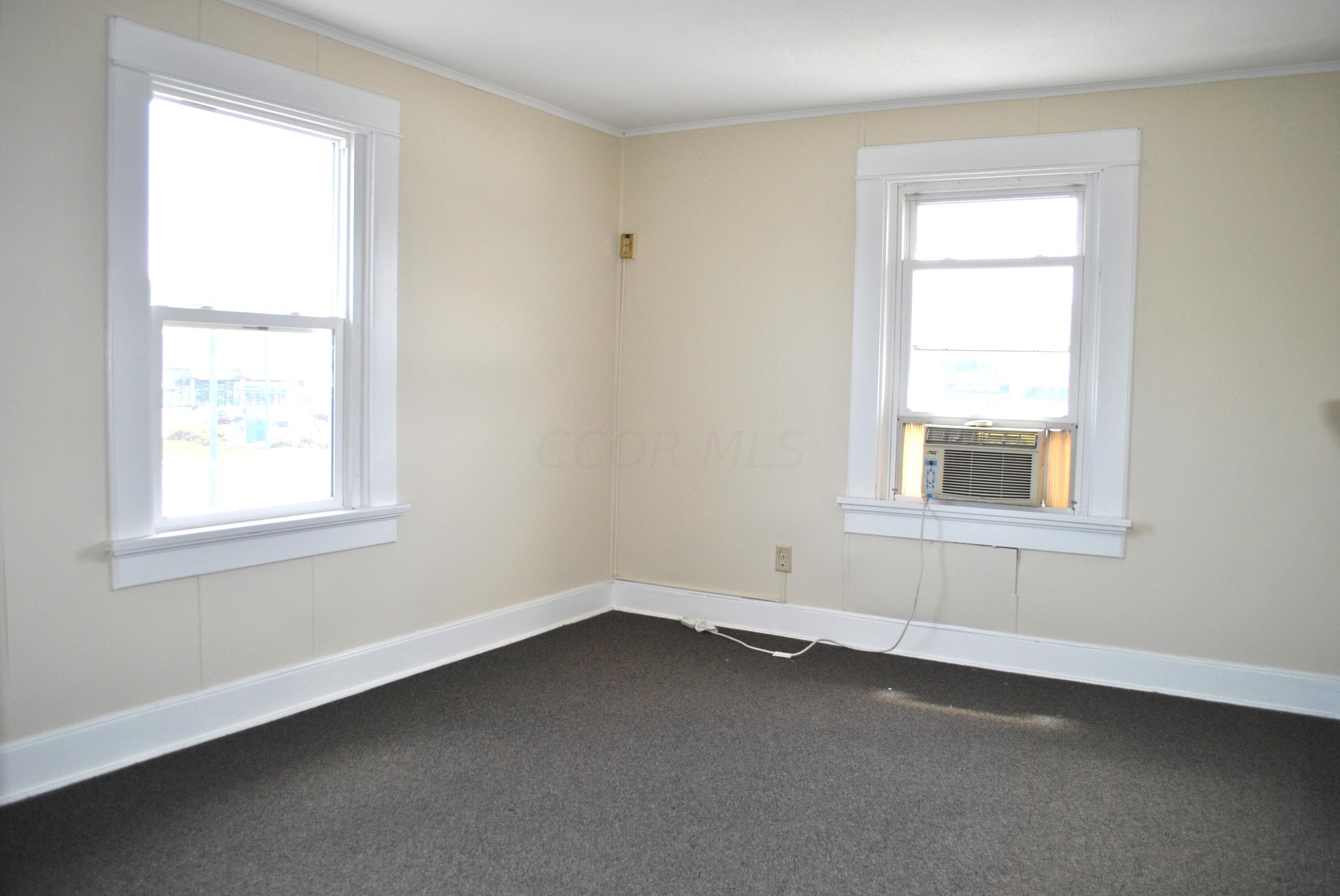 4228 N Main Street Property Photo 43