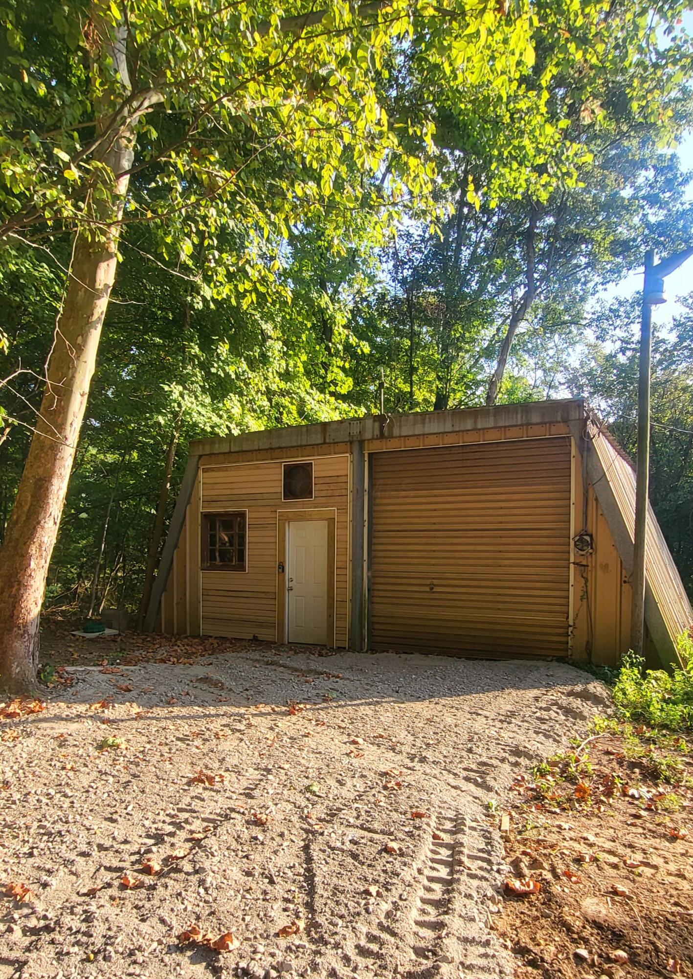 965 Graves Road Property Photo 16