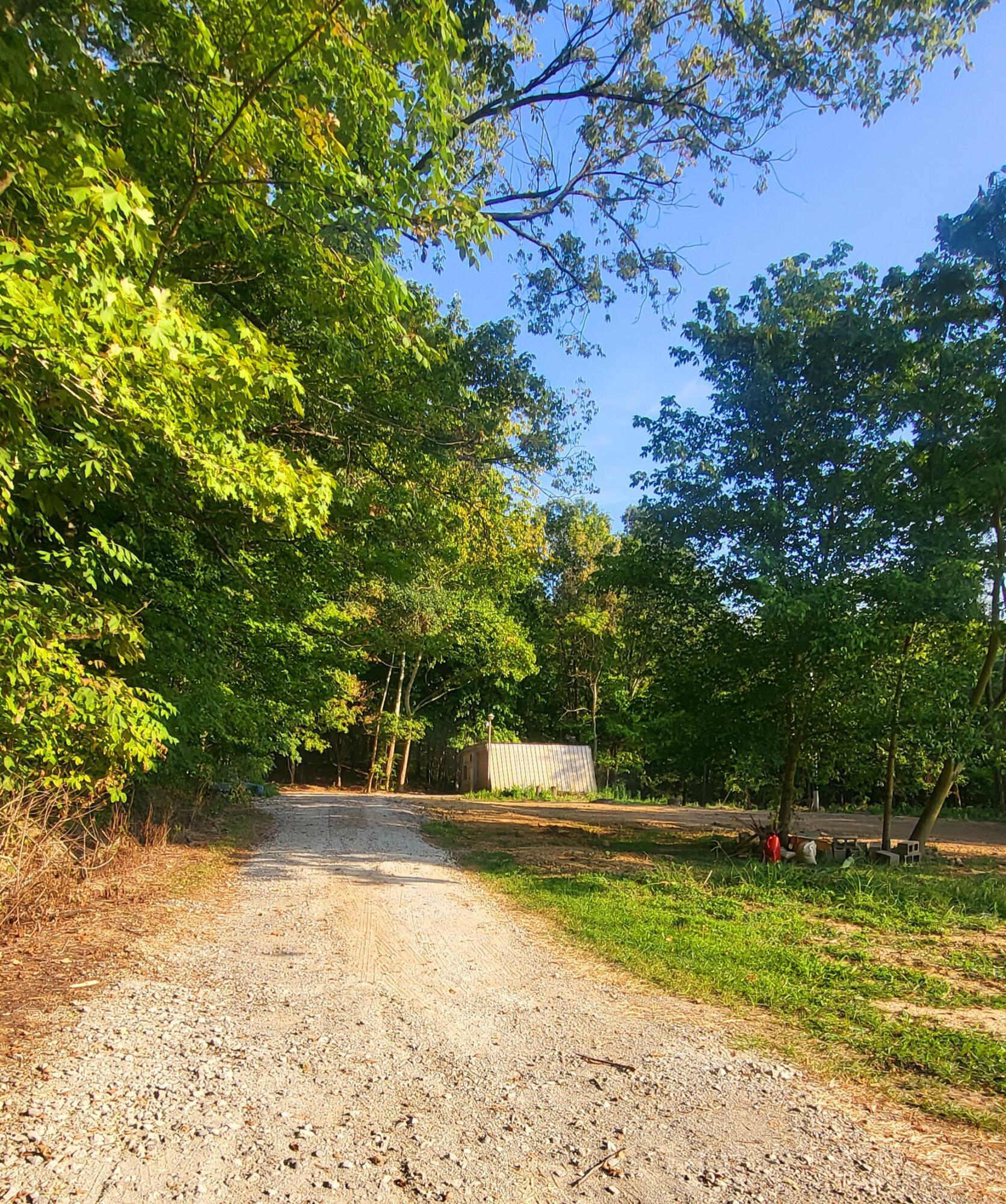 965 Graves Road Property Photo 18