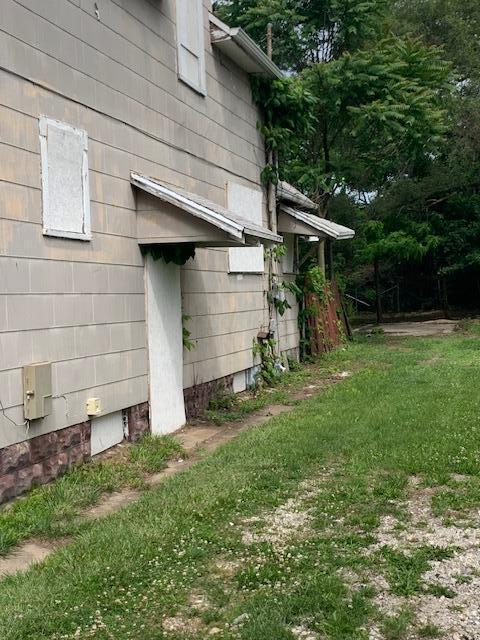 360 S Greenmount Avenue Property Photo 3