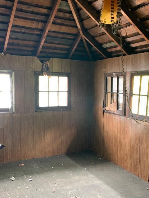 360 S Greenmount Avenue Property Photo 20