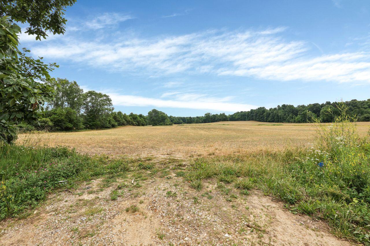 4641 Outville Road Property Photo 2