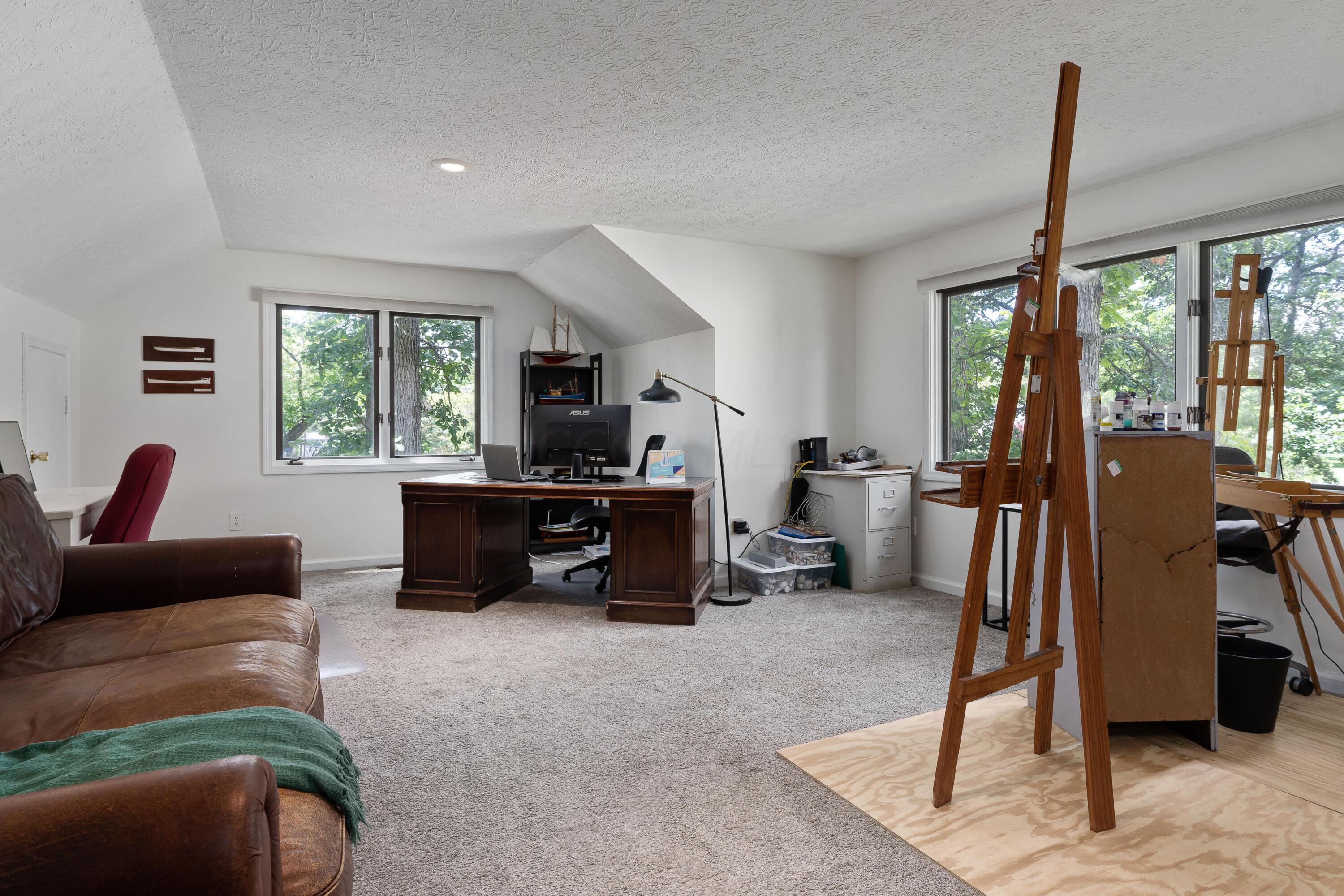 7101 Scribner Way Property Photo 33