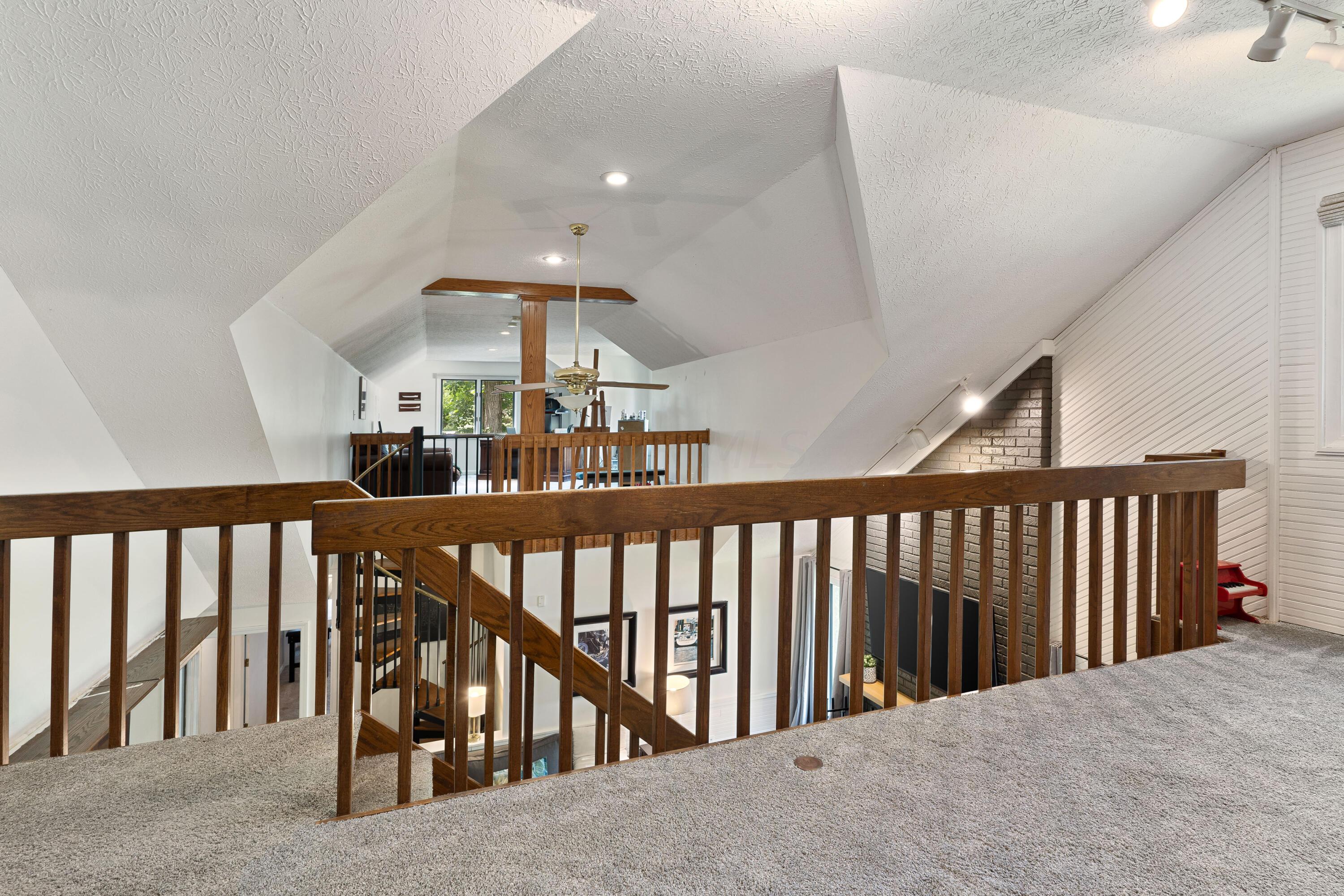 7101 Scribner Way Property Photo 35