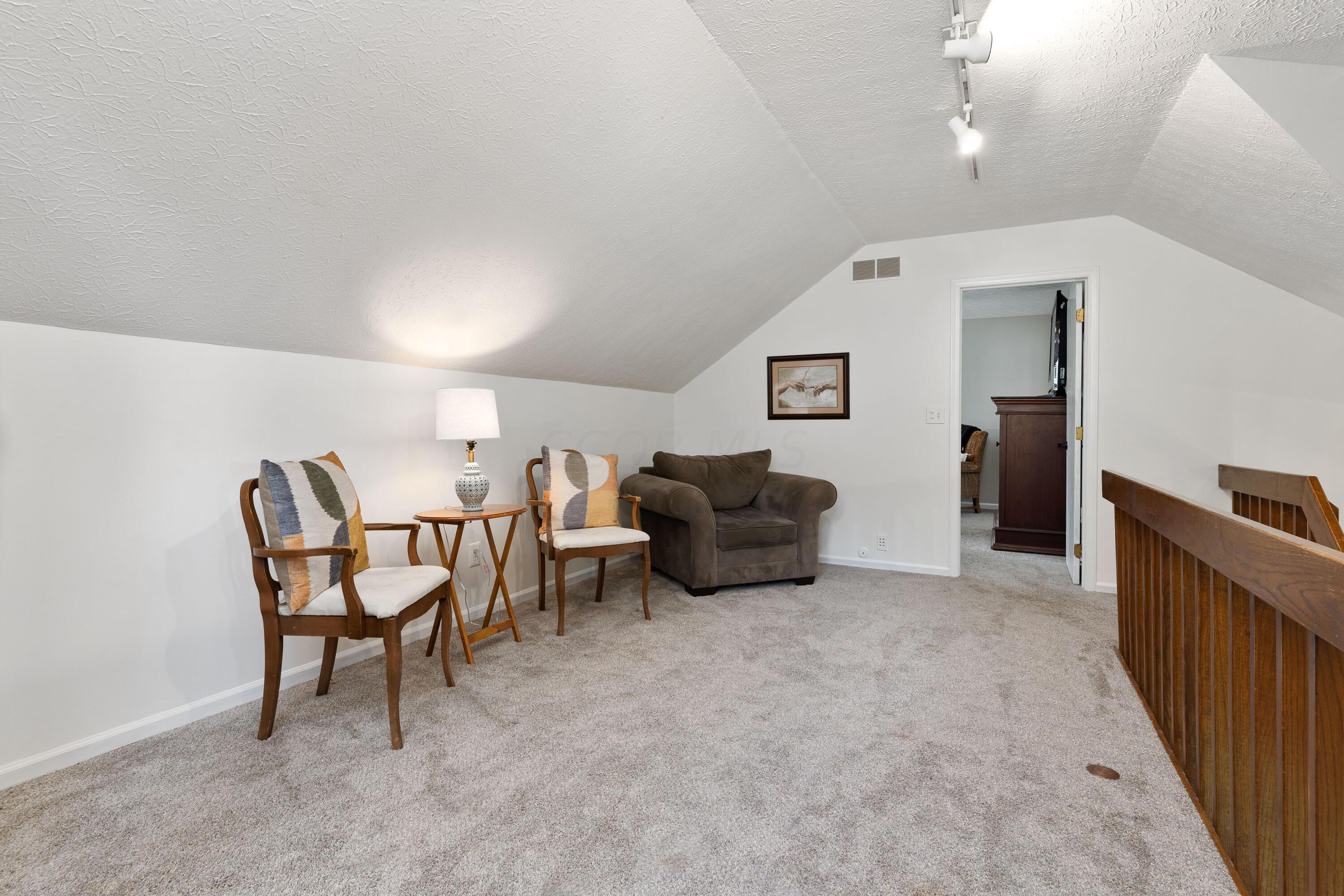 7101 Scribner Way Property Photo 37