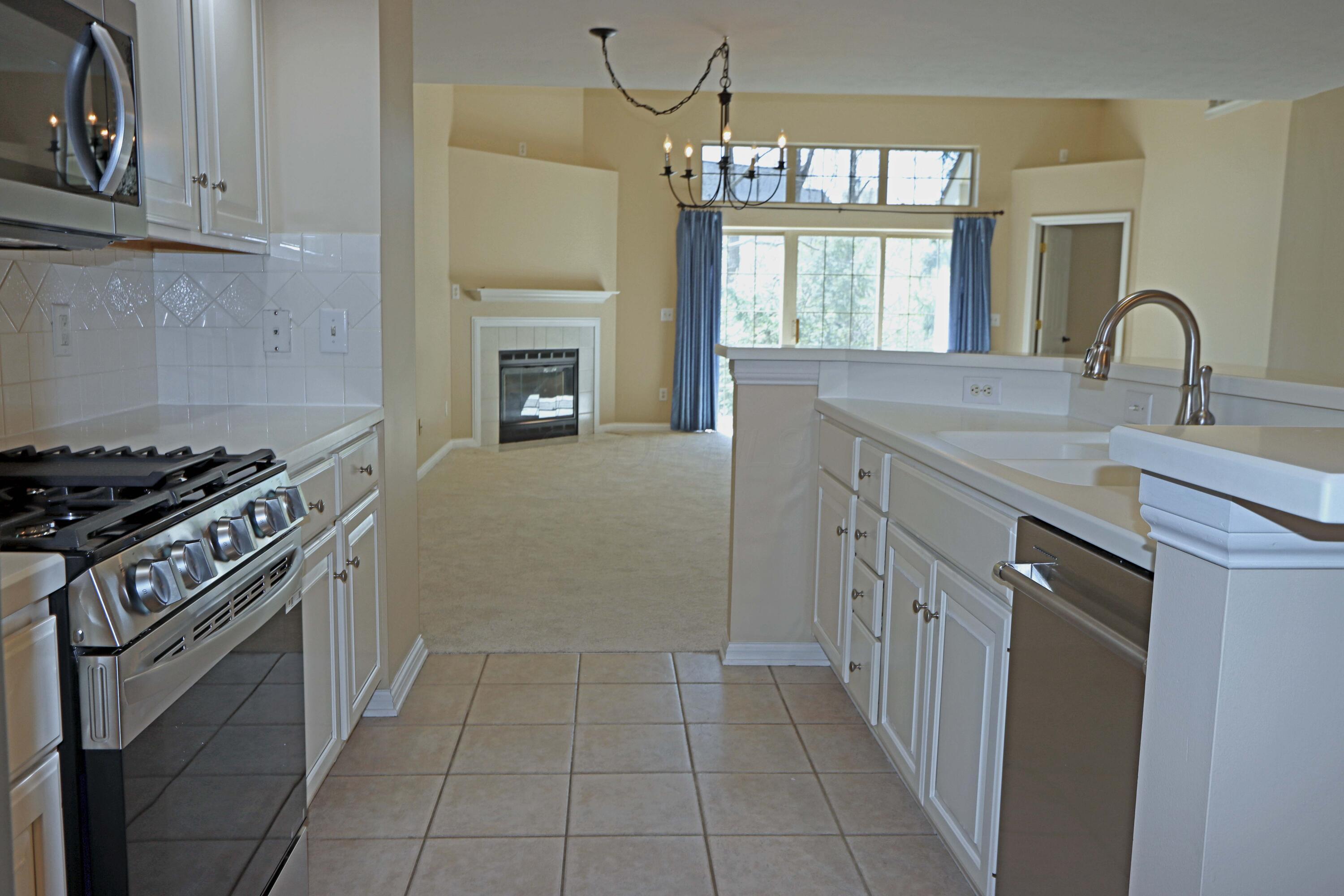 5899 Dunabbey Loop Property Photo 6