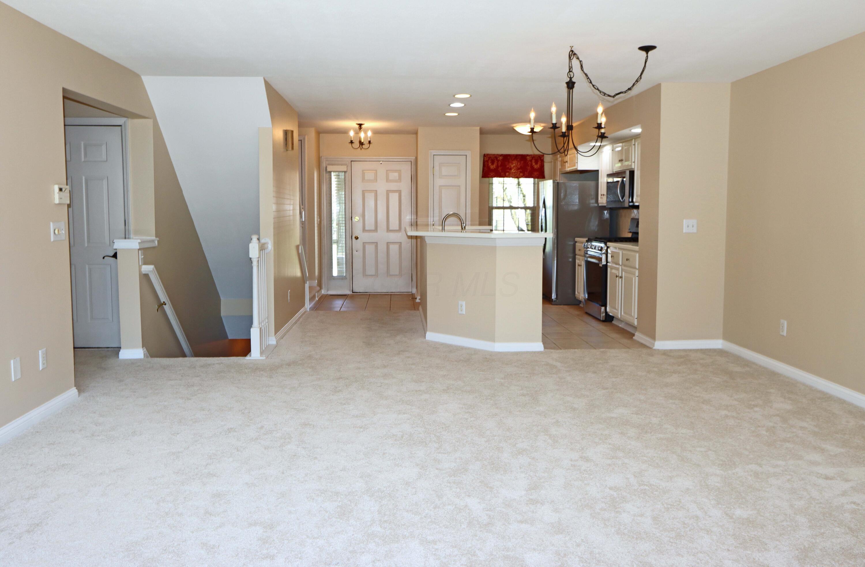 5899 Dunabbey Loop Property Photo 15