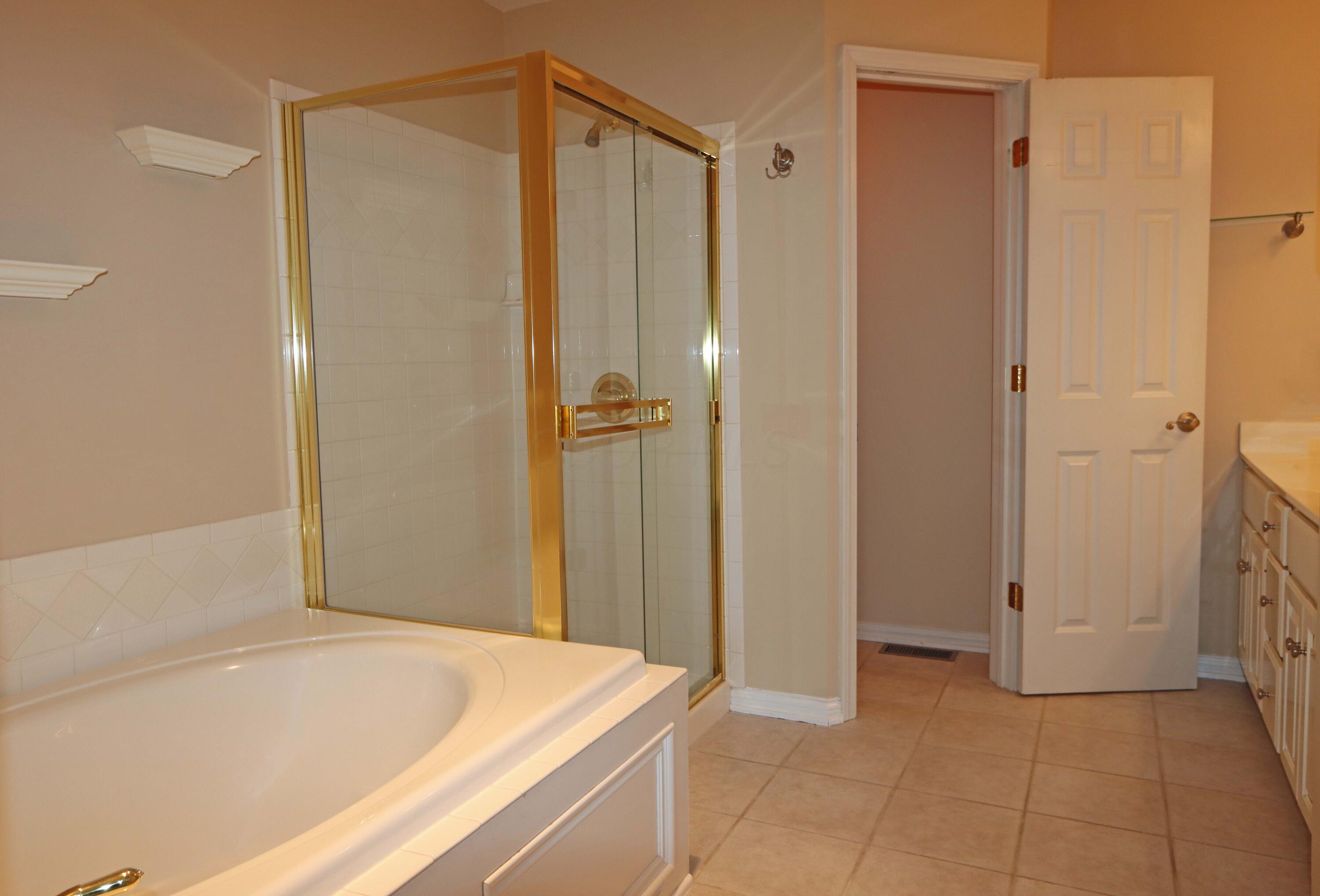 5899 Dunabbey Loop Property Photo 26