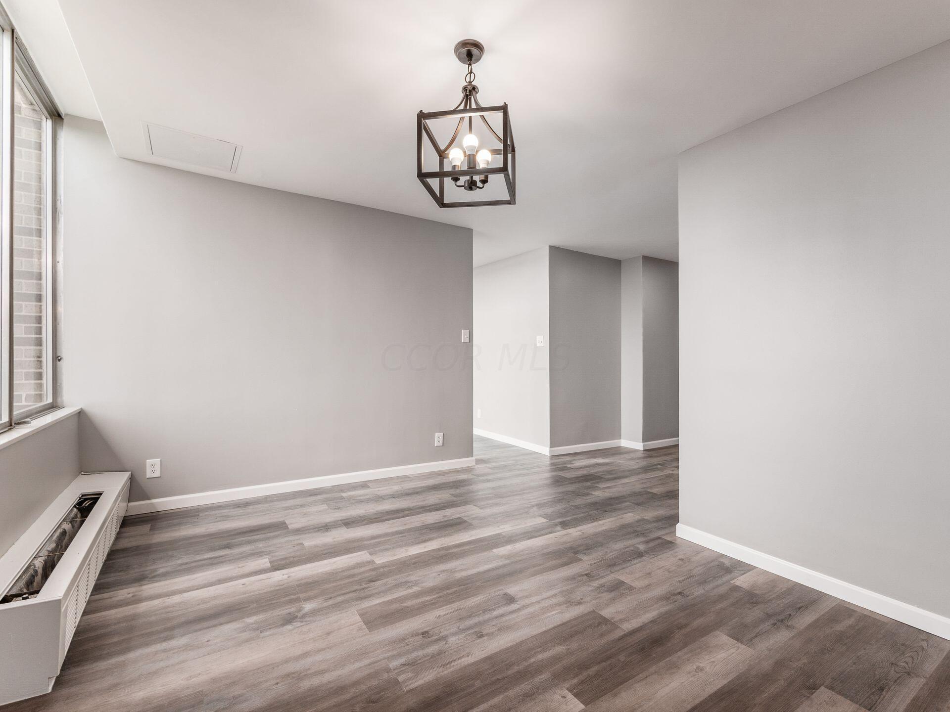 1000 Urlin Avenue, 2222 Property Photo 24